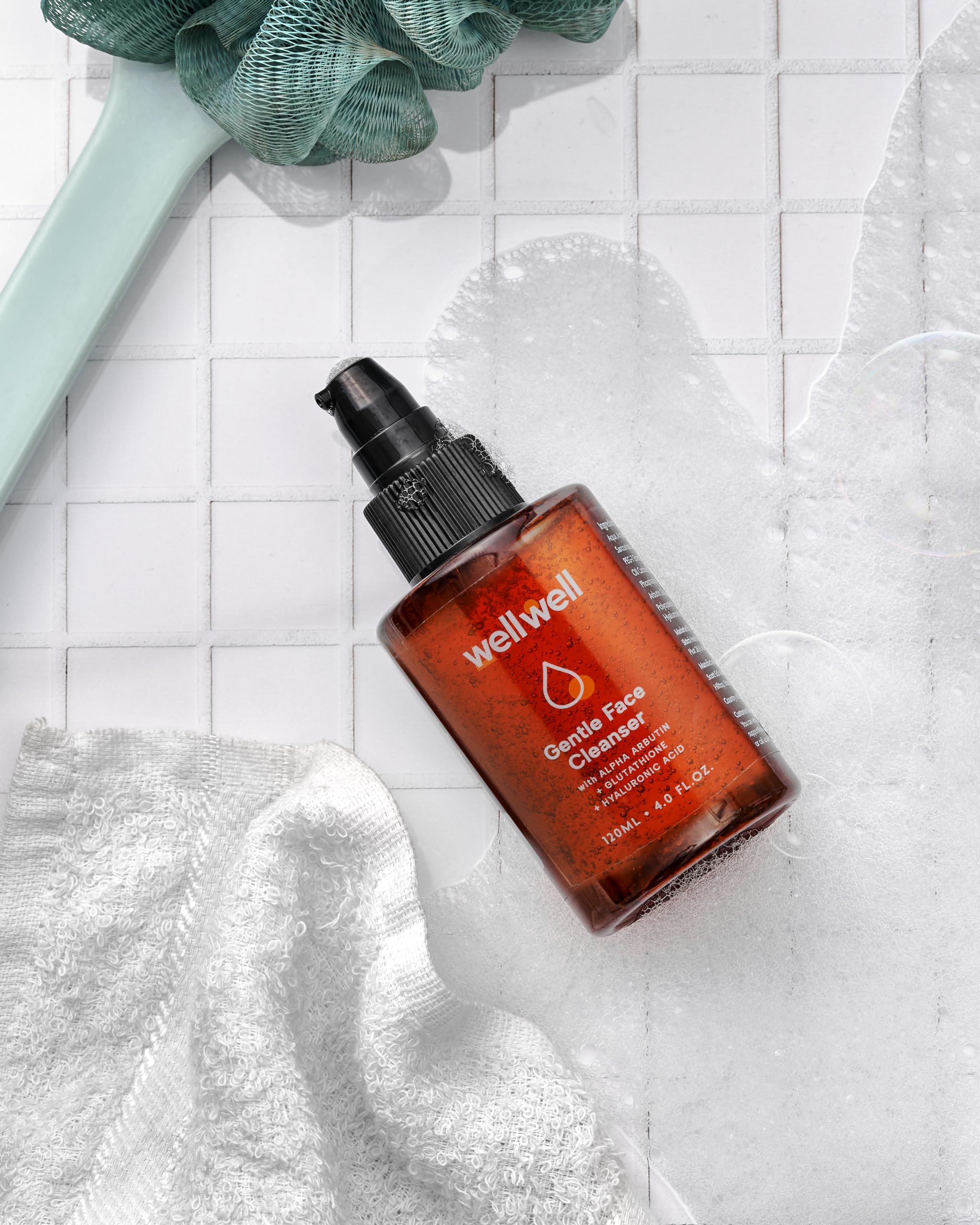 Sulphate Free Gentle Face Wash for Dry to Normal & Sensitive Skin - Fragrance Free with Glutathione & Arbutin to Brighten Skin, Hyaluronic Acid for Hydration (120ml) | Daily Cleanser for Soft, Glowing Complexion | Perfect for Morning & Night Skincare Routine