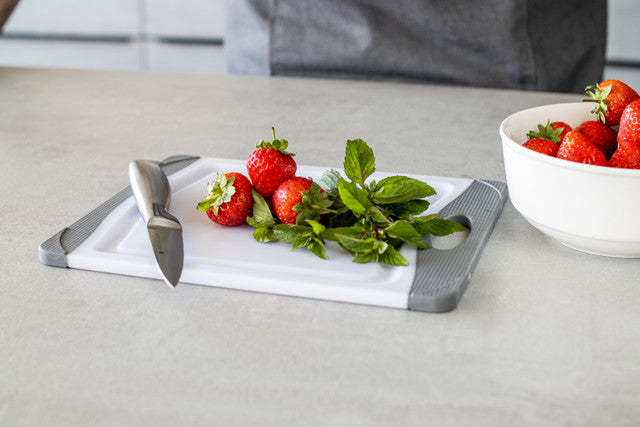Premium Non-Slip Antimicrobial Cutting Board - Professional Kitchen Chopping Board for Meat, Vegetables & Fruits - Ideal for Home Chefs & Cooking Enthusiasts