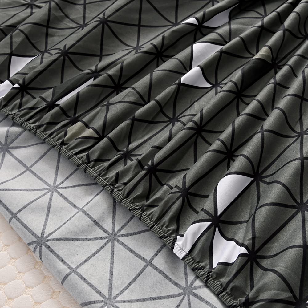 Premium Soft Fitted Bed Sheet with Deep Pocket - Gray Plaid Pattern Thick Printed Fabric (Dark Grey Checkered, Twin Size) - Perfect for Guest Rooms, Dorms & Cozy Bedroom Decor