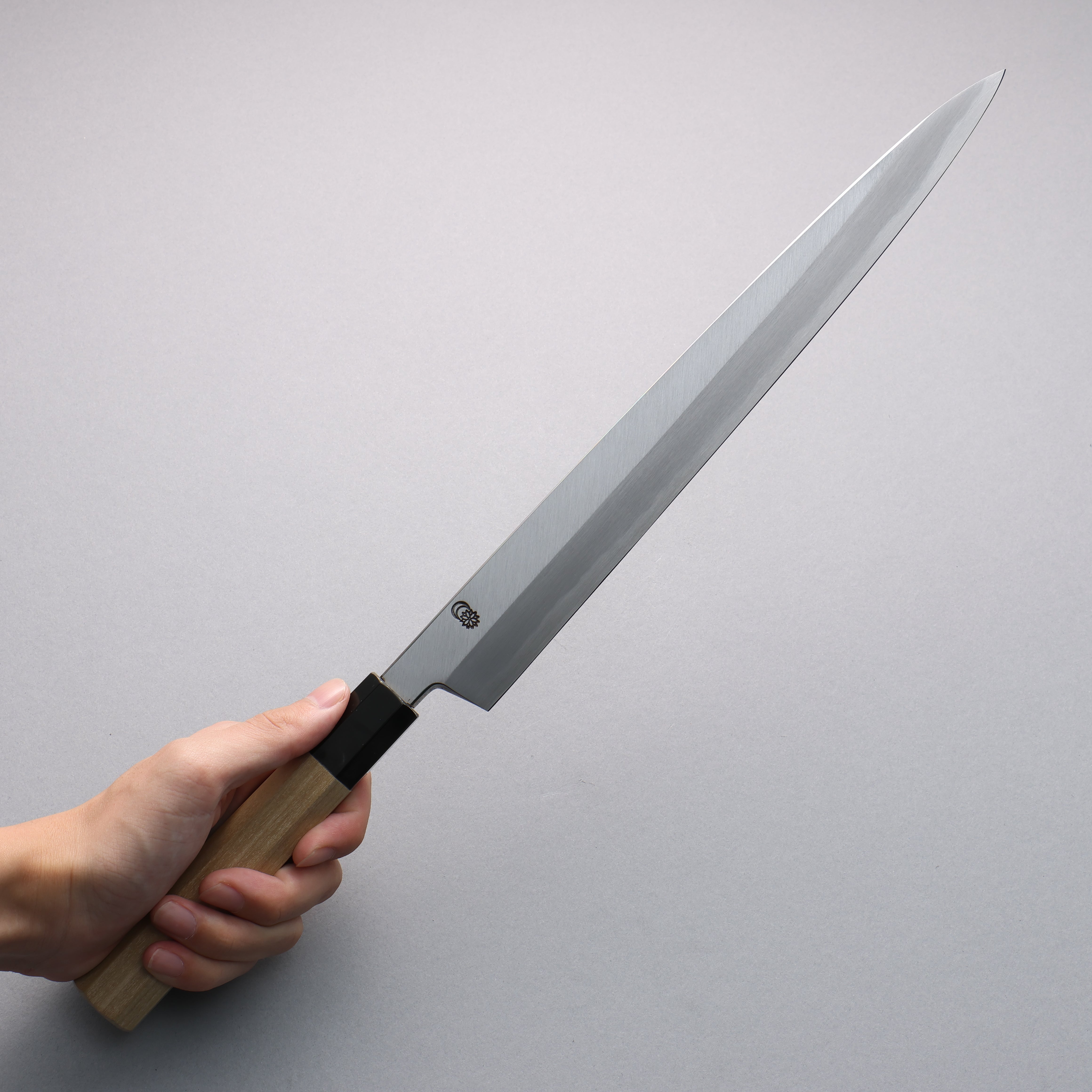 Premium Kikuzuki White Steel No.2 Kasumitogi Yanagiba 300mm Japanese Sushi Knife with Magnolia Wood Handle - Perfect for Sushi Chefs & Professional Kitchen Use