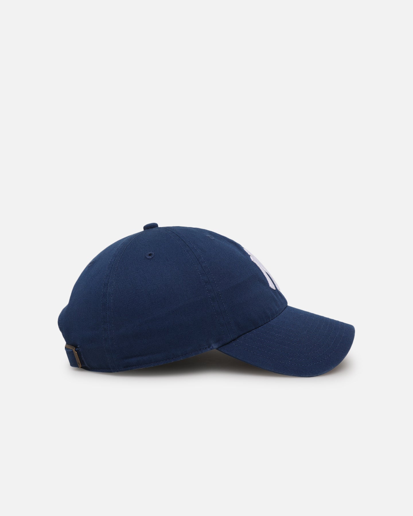 47 Brand New York Yankees 'Yankees Colour Wheel' 47 Clean Up Adjustable Strapback Snapback Hat in Navy Blue - Perfect for Baseball Games, Streetwear Fashion & Casual Outfits