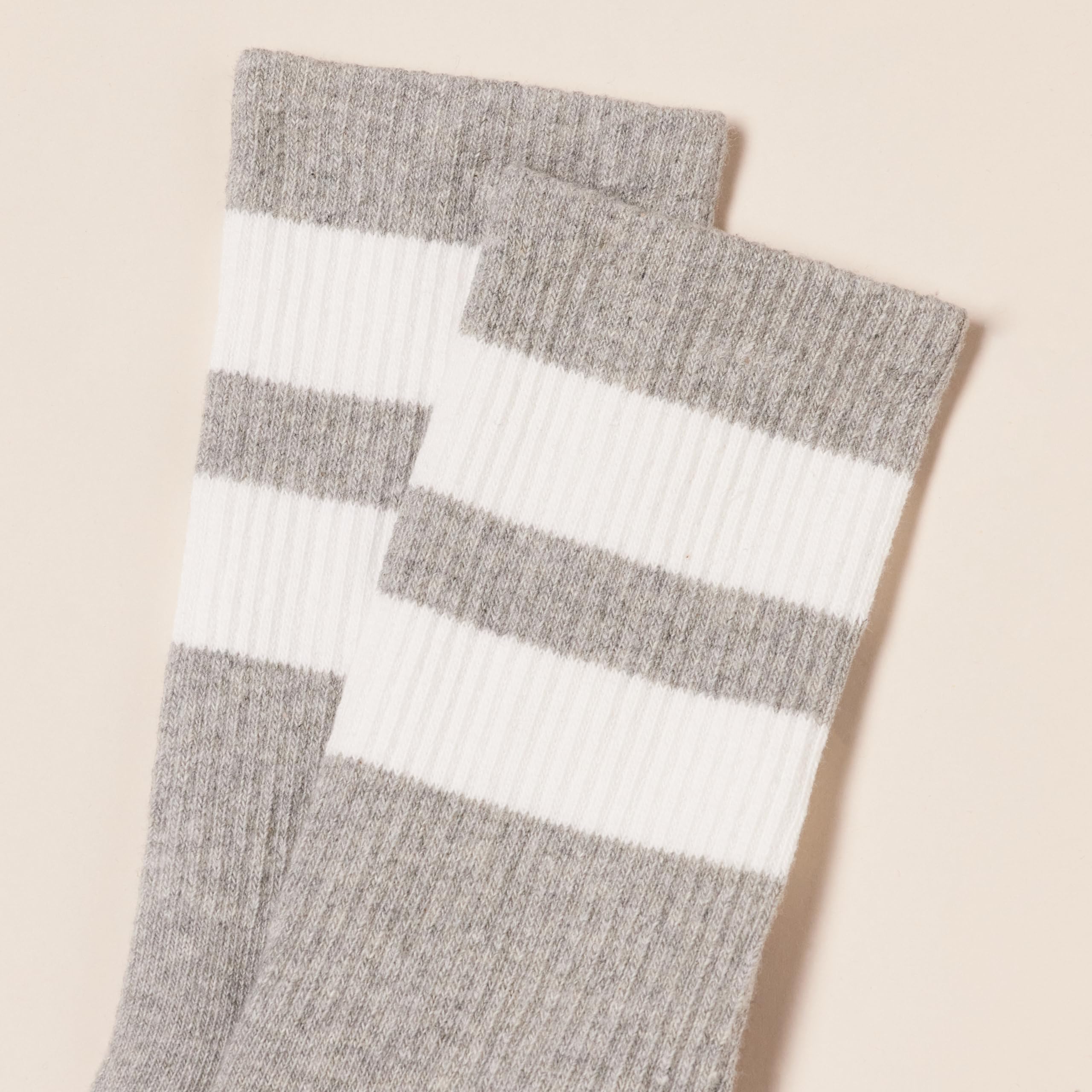 Amazon Essentials Men's Retro Stripe Crew Socks - 8 Pairs Pack, Comfortable Cotton Blend for Casual & Athletic Wear - Perfect for Everyday Use, Sports, and Office Outfits
