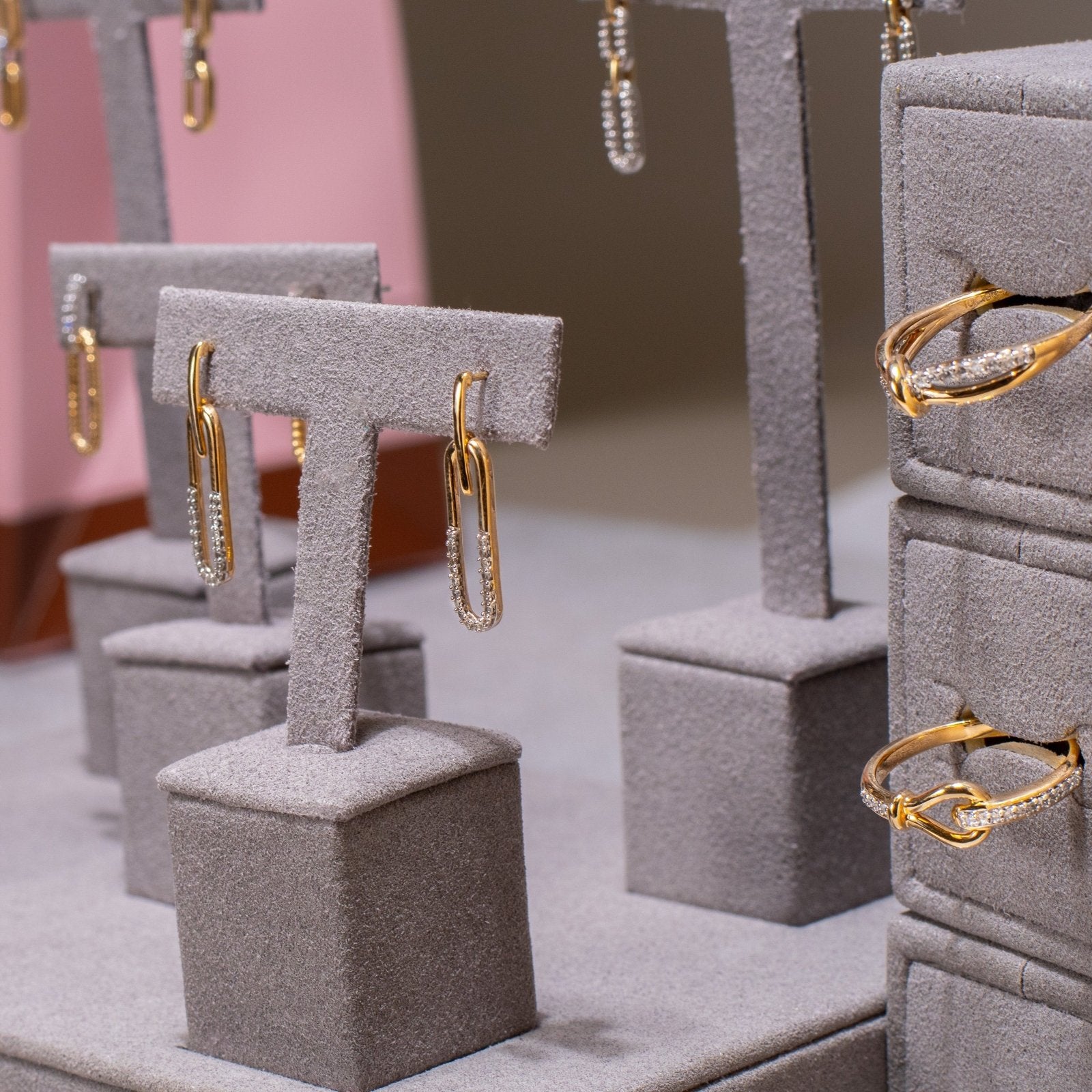 10k Yellow Gold Dangling Paperclip Diamond Stud Earrings - Elegant & Durable for Everyday Wear, Parties & Special Occasions