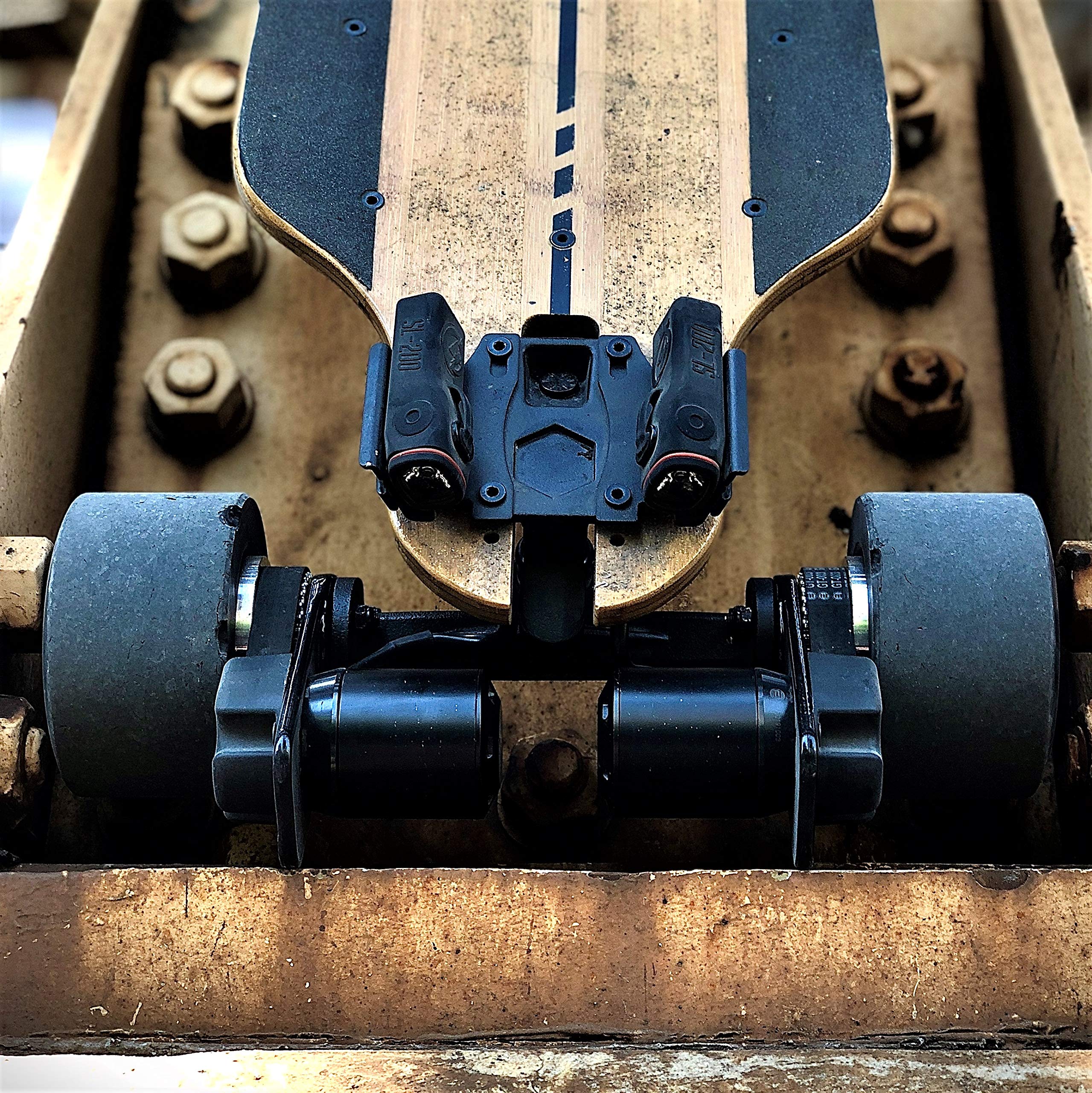 Evolve Electric Skateboard Motor Mount Set - High Performance Replacement Part for DIY Skateboard Upgrades | Perfect for Commuting, Off-Roading & Urban Riding
