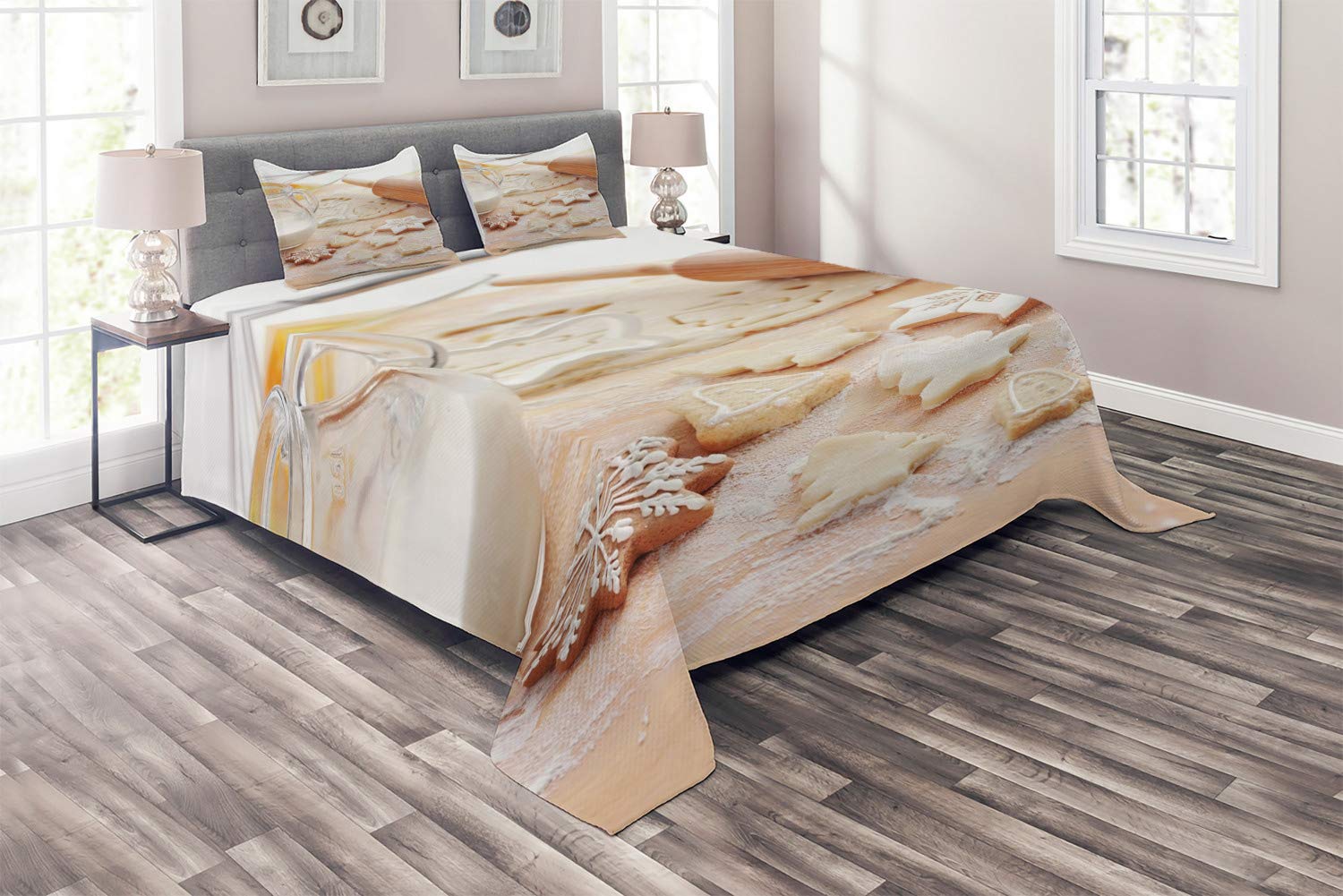 Ambesonne 3-Piece King Size Quilted Bedspread Set with 2 Pillow Shams - Christmas Baking Theme Featuring Gingerbread, Milk Jar & Flour-Scattered Ingredients - Multicolor Decorative Bedding for Holiday Home Decor