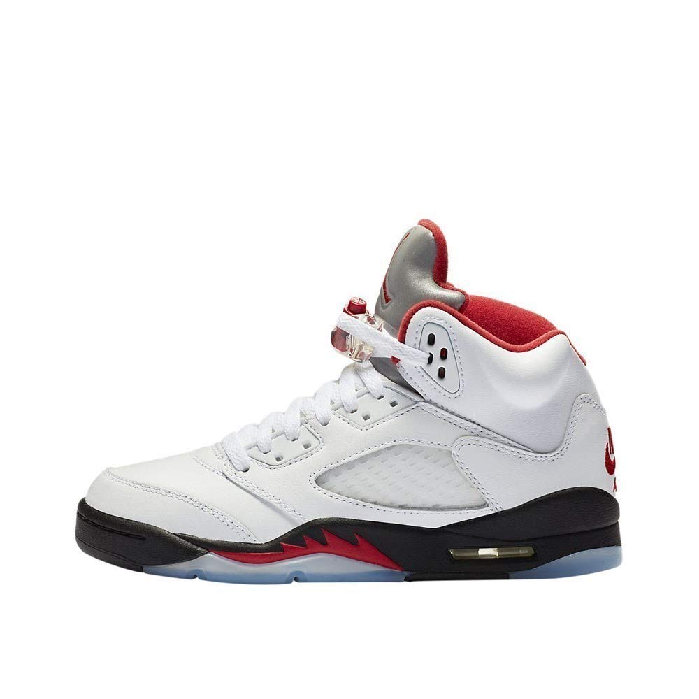 Nike Kids GS Air Jordan 5 Retro Basketball Shoes - Boys & Girls Sneakers for Sports, Running & Casual Wear - Classic Retro Style with Comfortable Cushioning - Perfect for School, Gym & Everyday Use