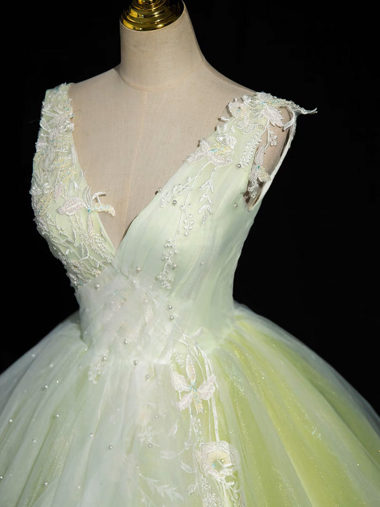 Elegant A-Line V-Neck Lace Tulle Long Prom Dress in Green | Sweet 16 Party Gown | Perfect for Homecoming, Quinceañera & Formal Events