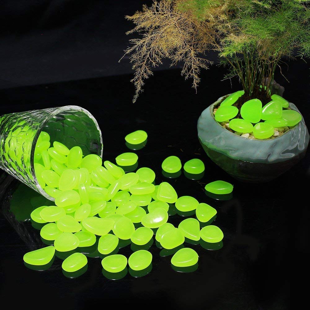 550 Pcs Glow in The Dark Garden Pebbles - Luminous Glow Stones for Outdoor Decor, Fish Tank Gravel & Nighttime Landscaping (Green) - Perfect for Pathways, Aquariums & Backyard Lighting