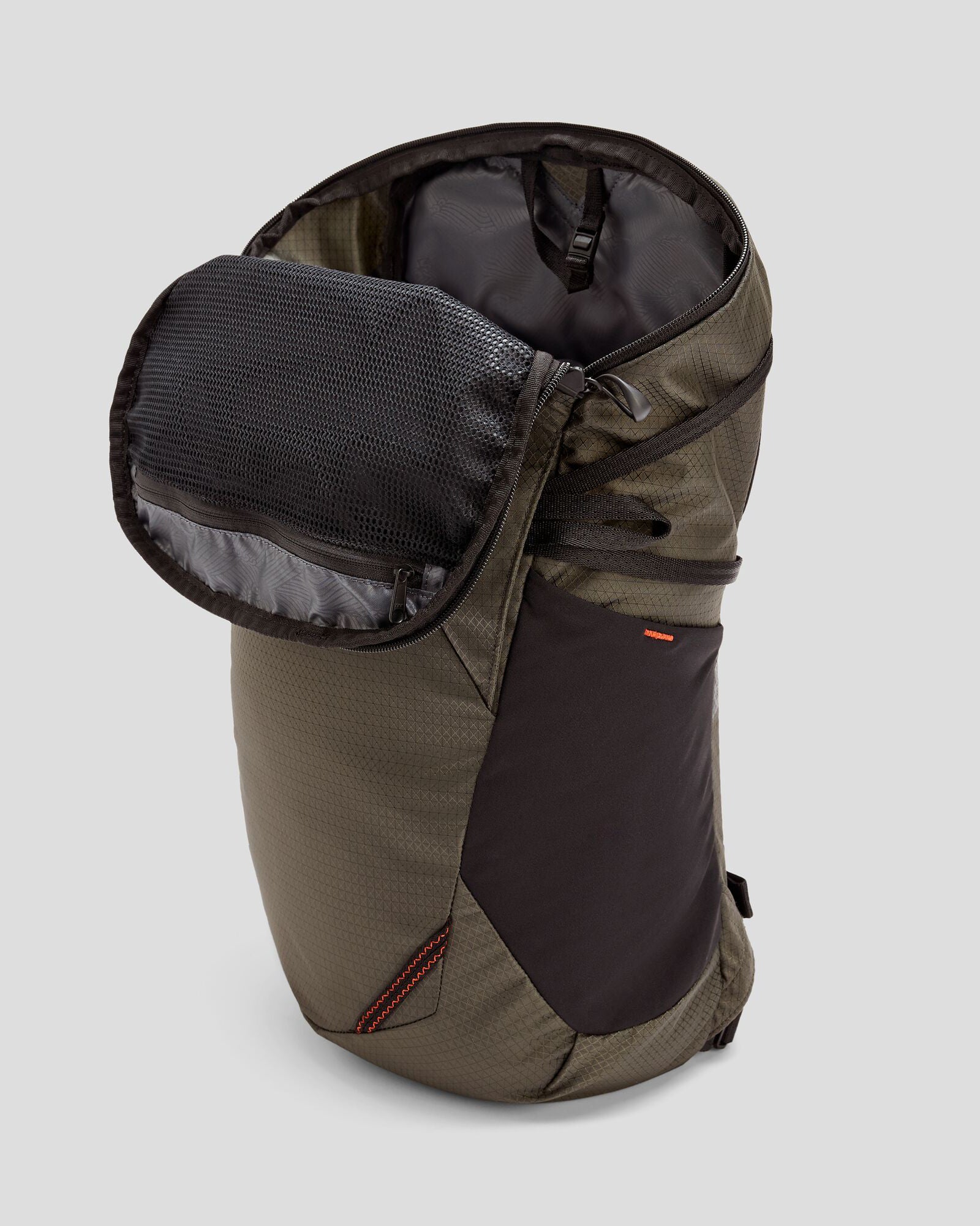 Valorous Pack 20L Dark Moss - Durable Hiking Backpack for Outdoor Adventures, Camping & Travel