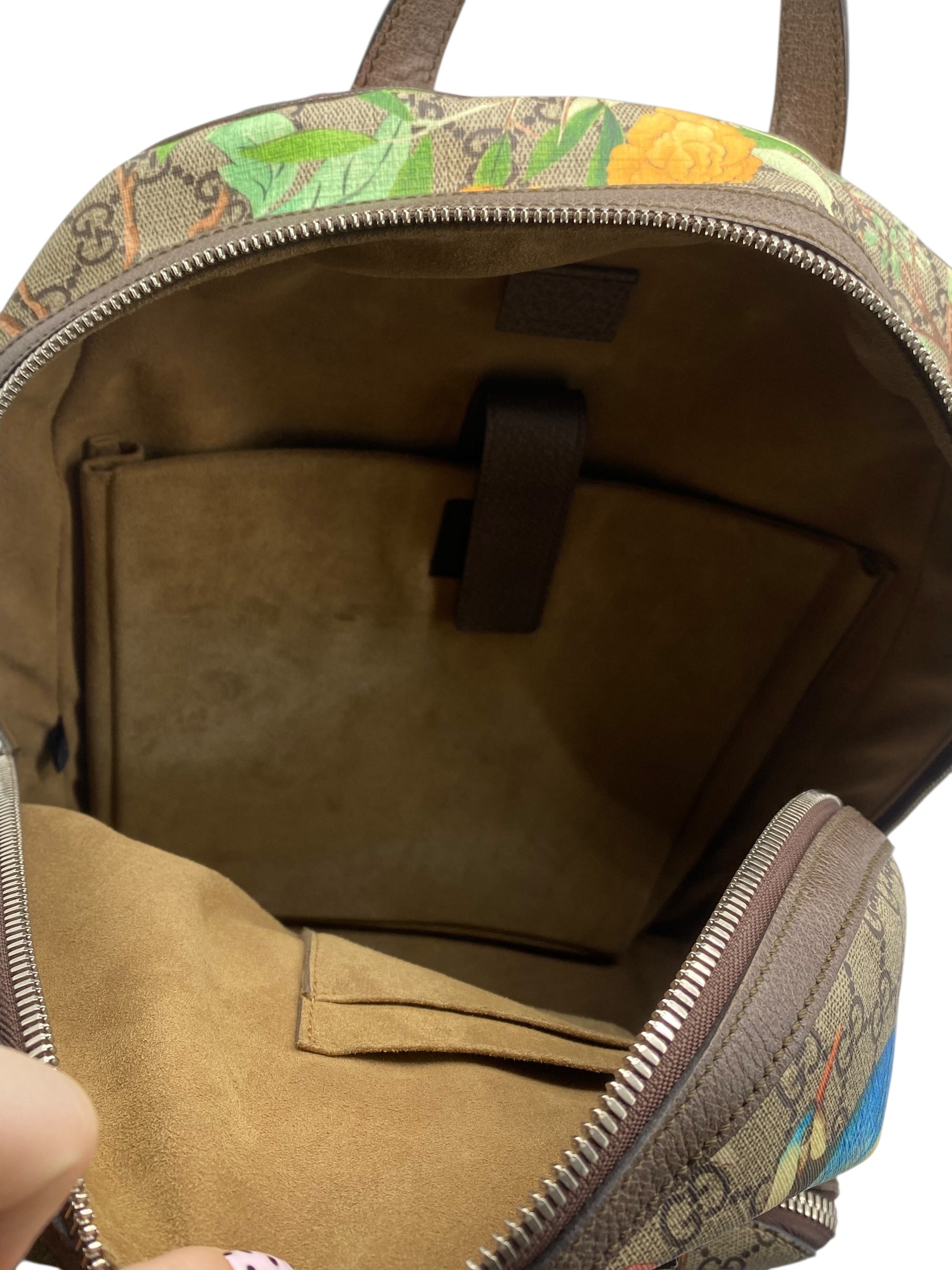 Gucci Tian GG Supreme Backpack for Women & Men - Luxury Designer Backpack for Travel, Work & School - Stylish Durable Shoulder Bag with GG Monogram Pattern