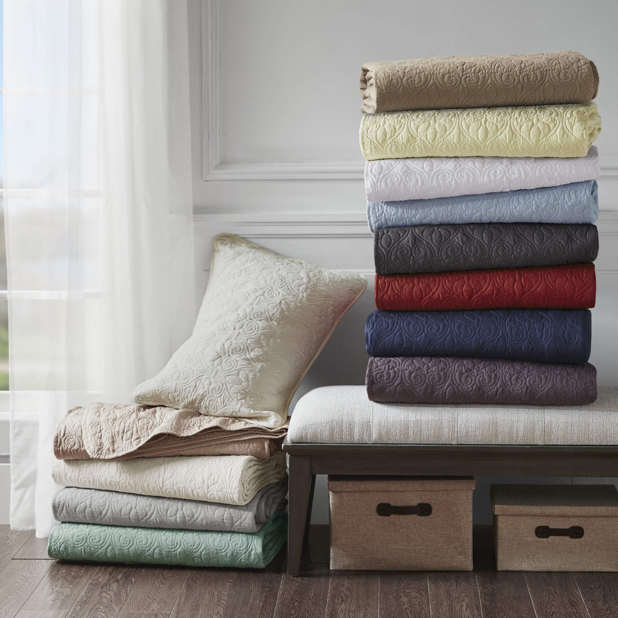 Madison Park Quebec King Size Quilt Set - Ultra Soft Microfiber Bedding, 3-Piece Seafoam Damask Pattern - Perfect for Master Bedroom, Guest Room & Cozy Home Decor