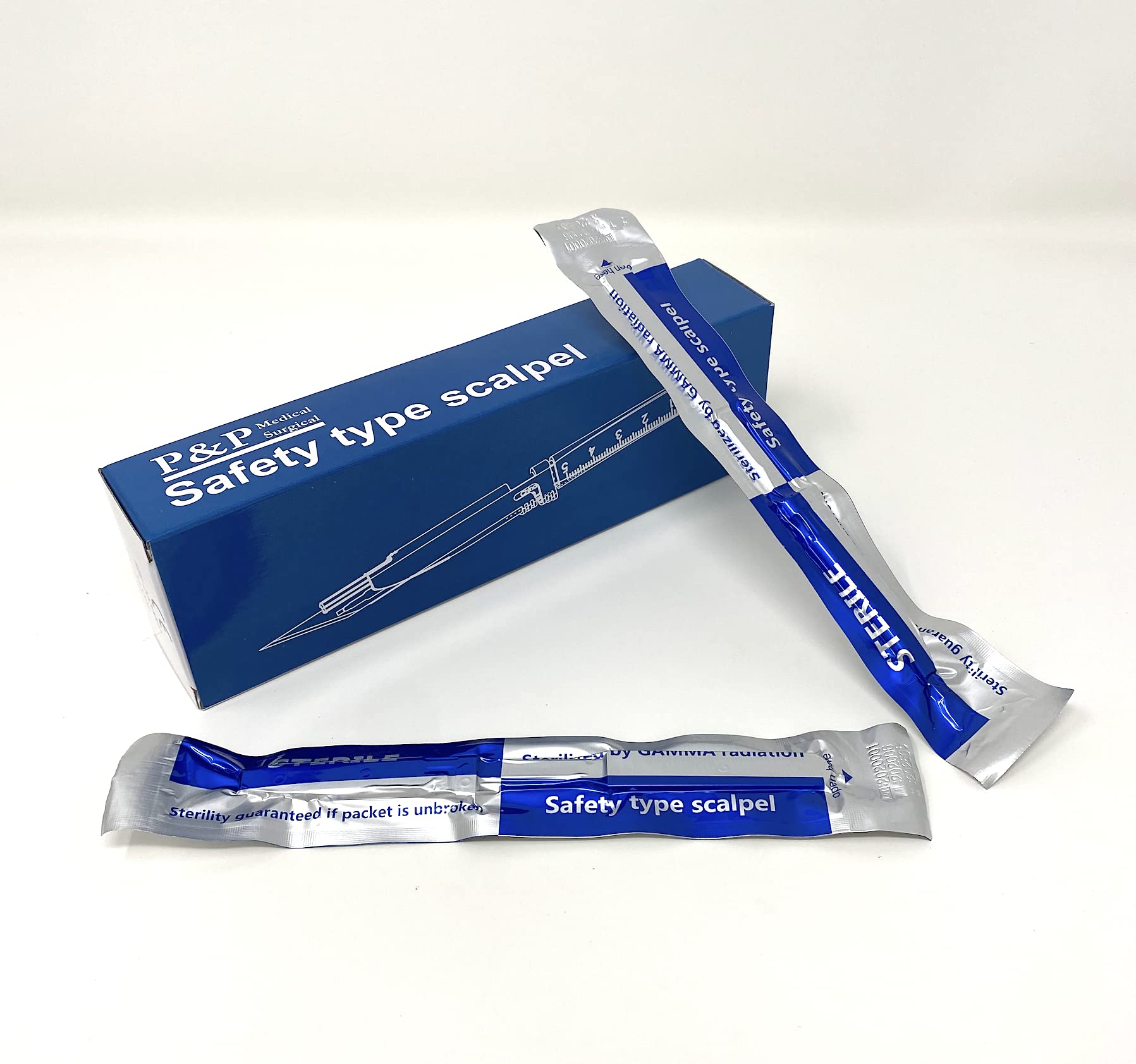 Sterile Disposable Safety Scalpels - Size 15 Stainless Steel Surgical Blades with Plastic Handle & Metric Line, Individually Foil Wrapped (500 Count Case) - Ideal for Medical Procedures, First Aid Kits & Veterinary Use