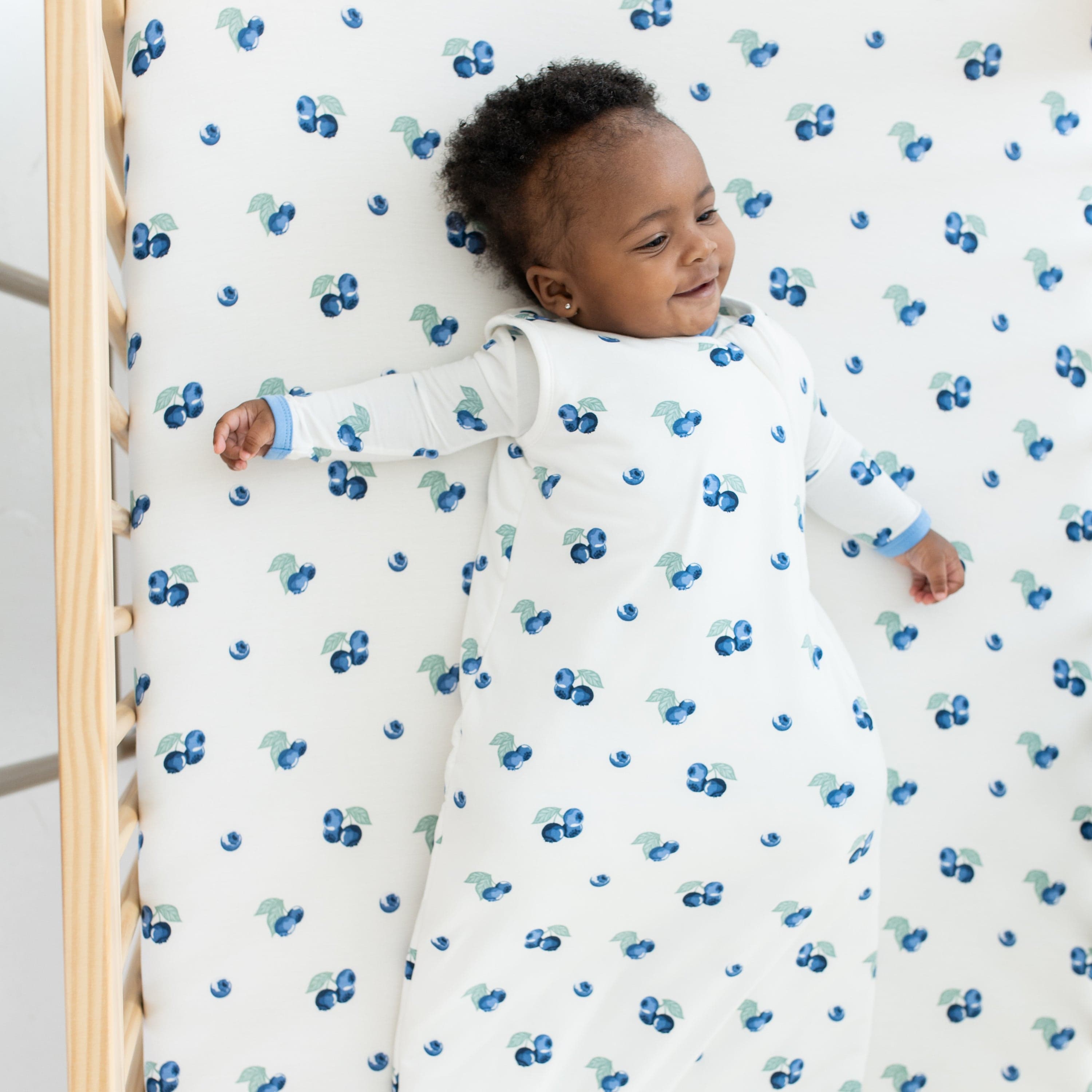 Blueberry 1.0 Sleep Bag - Lightweight & Breathable Baby Sleeping Sack for Safe Nighttime Sleep - Perfect for Nursery, Daycare & Travel