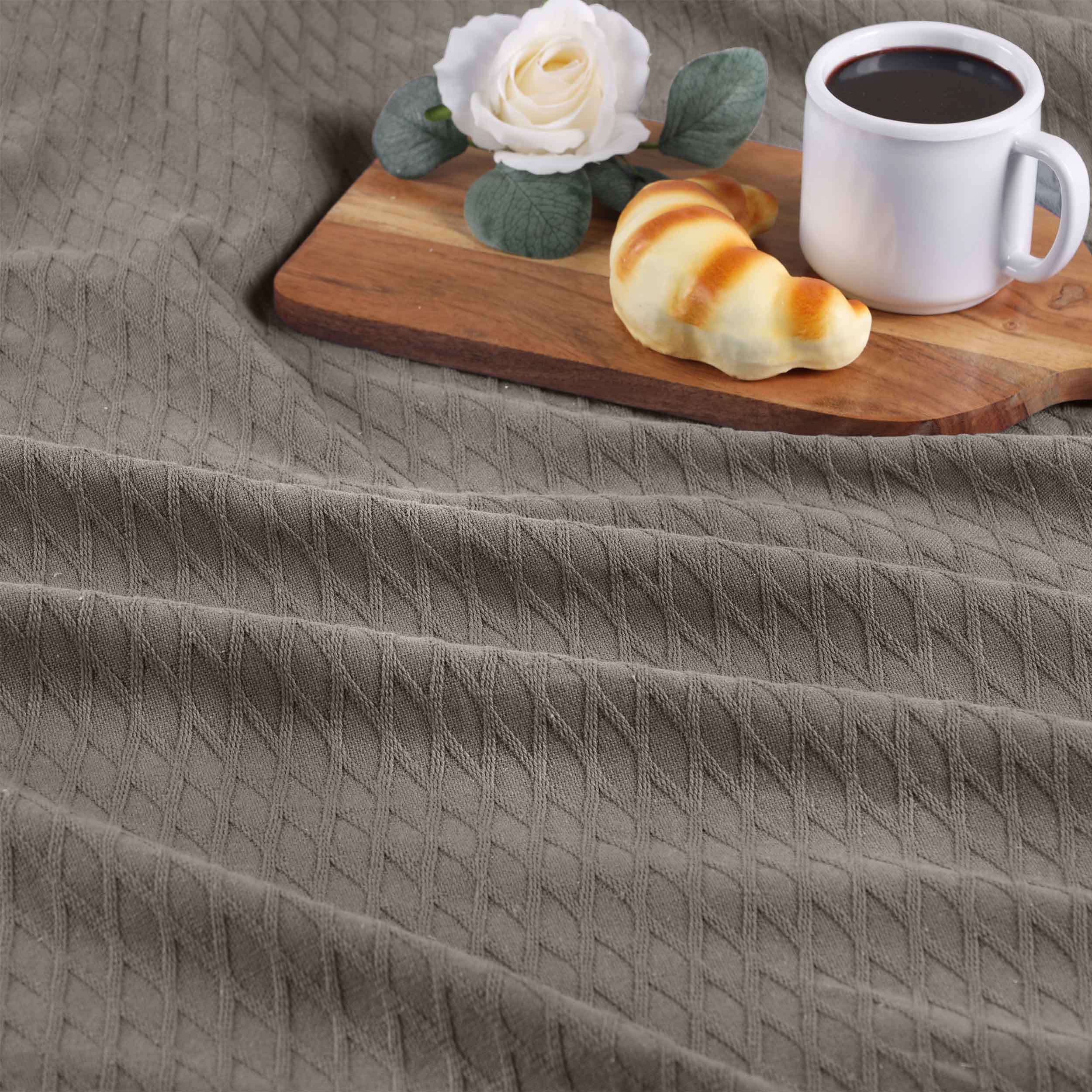 Premium Cotton All-Season Diamond Pattern Bed Blanket & Sofa Throw - Soft Cozy Blanket for Bedroom, Living Room, Travel and Gift Giving