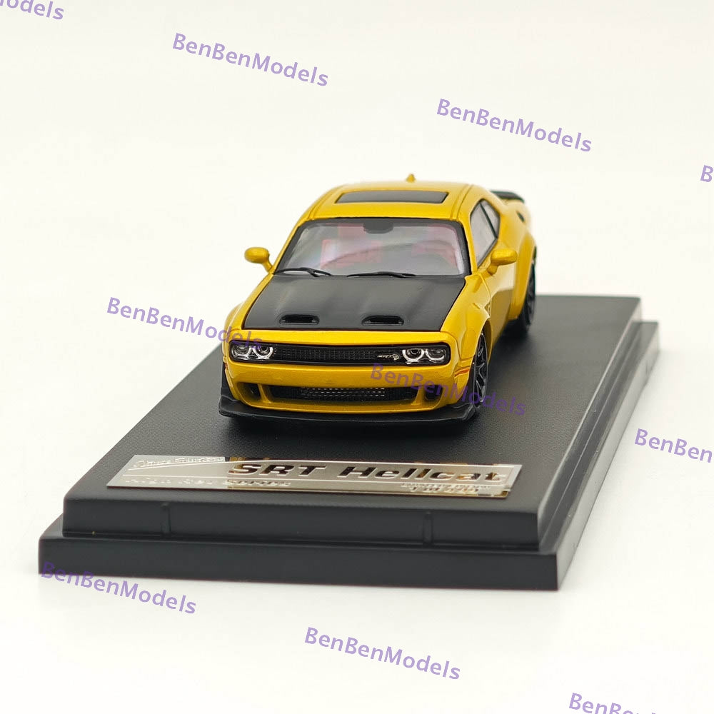 1:64 Scale SH Dodge SRT Hellcat Diecast Model Car with Opening Hood - Limited Edition Collectible Yellow Muscle Car for Display & Racing Enthusiasts