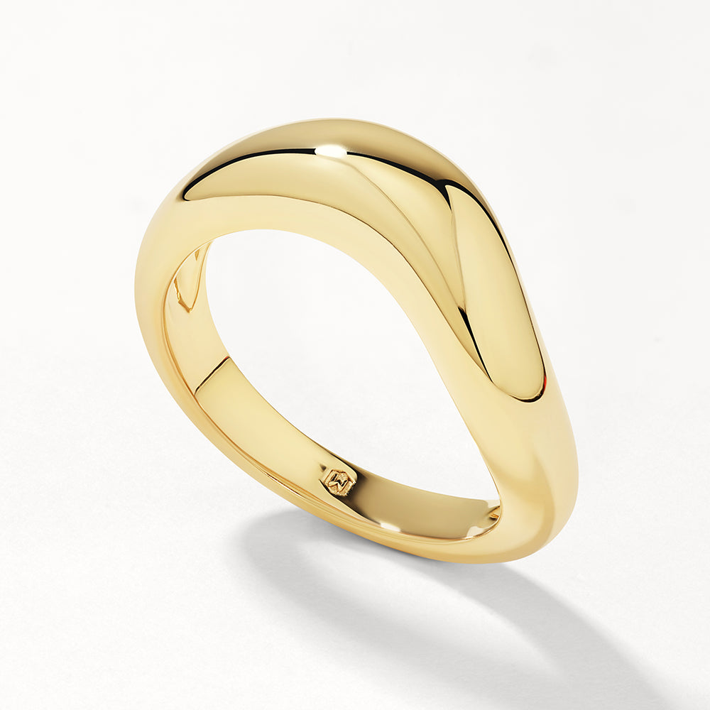 Gold Wave Dome Ring for Women - Elegant Stackable Jewelry for Everyday Wear & Special Occasions