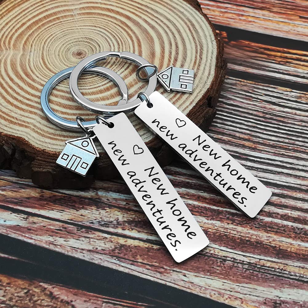 Vadaka New Home Keychain Set - 2 Pcs Housewarming Gift for First Time Homeowners, Realtor Closing Gifts & House Key Rings - Perfect for Housewarming Parties, New Home Celebrations and Realtor Client Appreciation