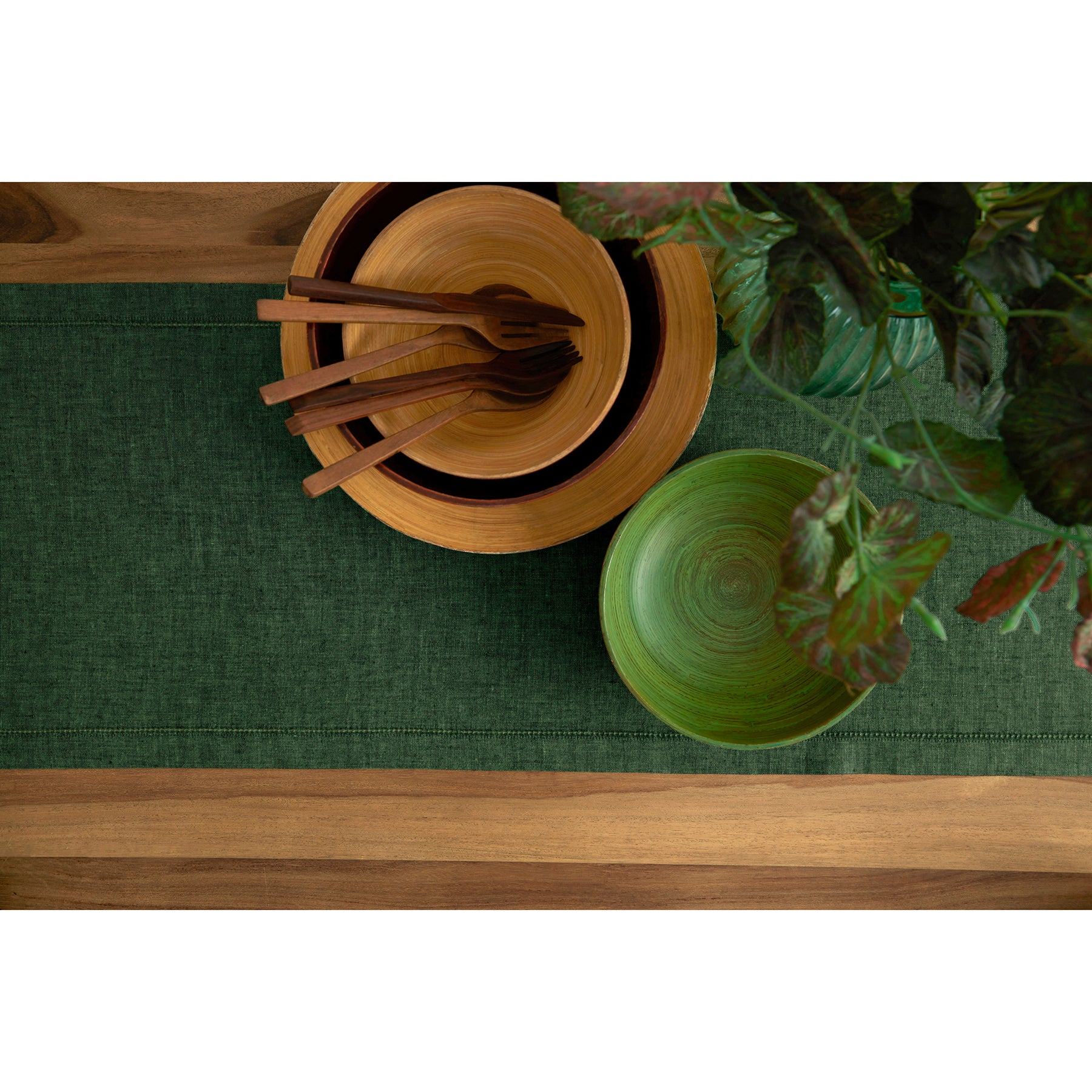 Elegant Milan Table Runner for Dining Room Decor - Perfect for Weddings, Parties & Holiday Table Settings