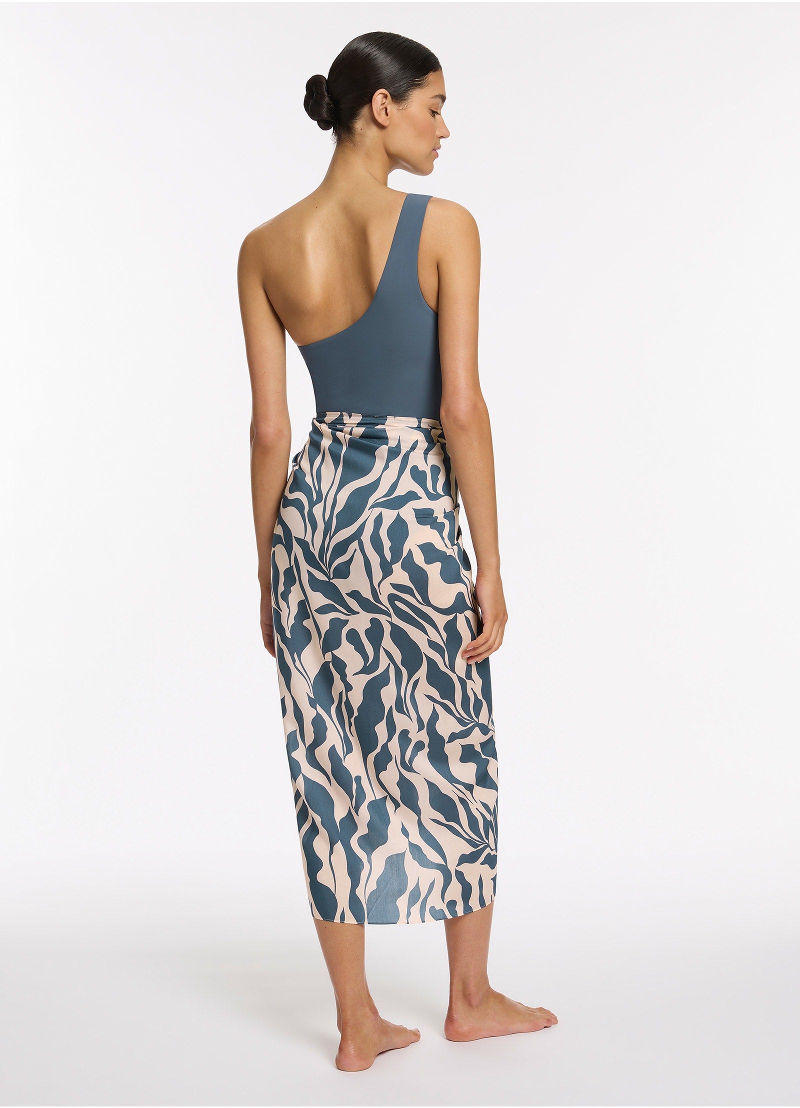 Sereno Sarong - Premium Steel Blue Beach Wrap for Women | Perfect for Beach, Pool, and Vacation Cover-Up