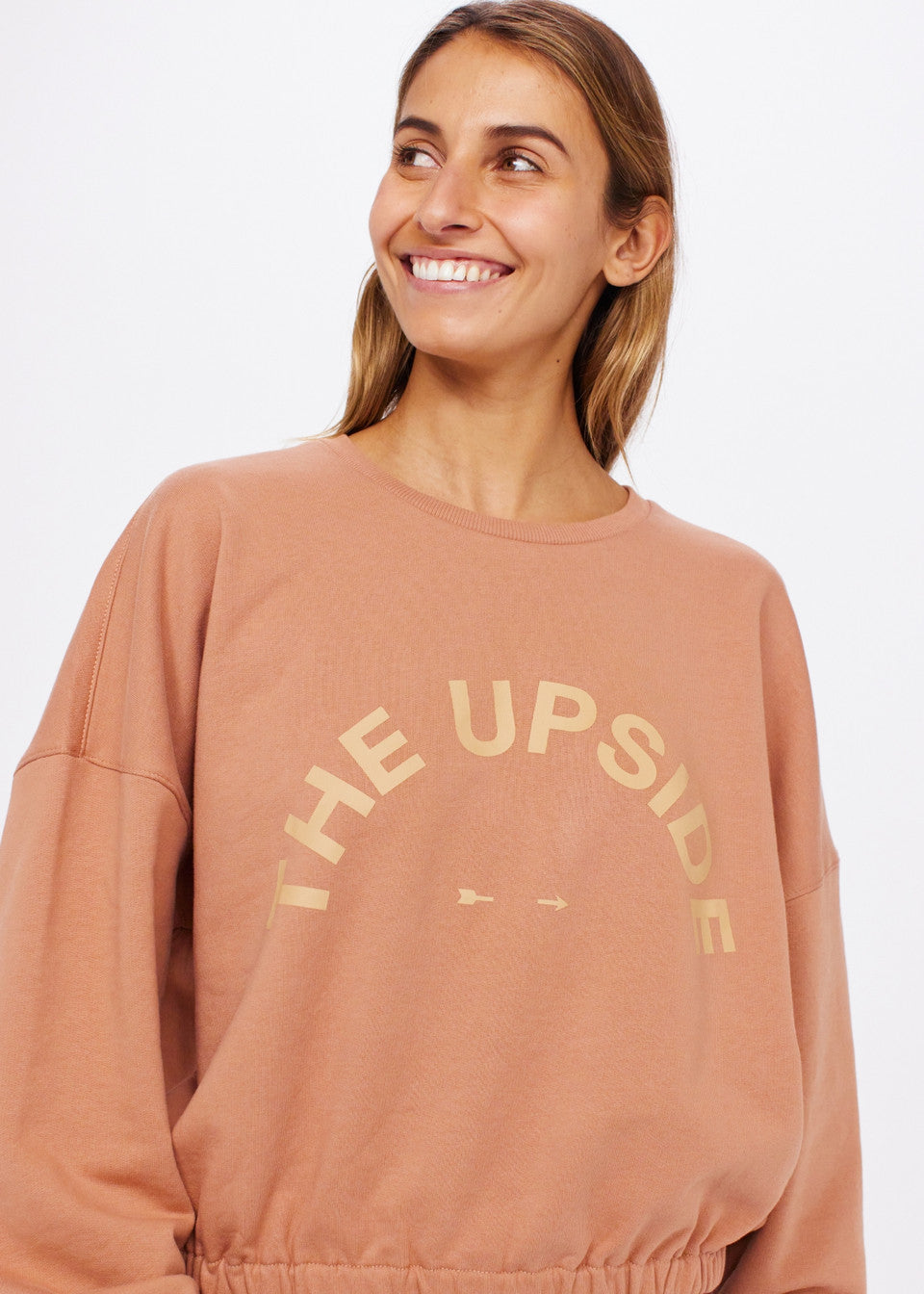 Escapade Montana Crew Neck Sweatshirt - Soft & Cozy Pullover for Men & Women - Cinnamon Brown Casual Wear for Fall & Winter - Perfect for Outdoor Activities & Lounge Wear