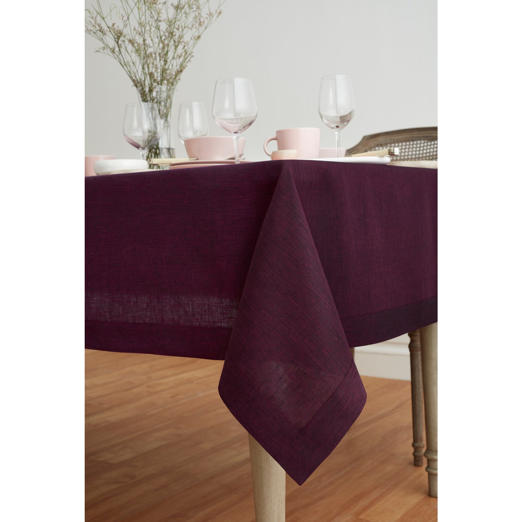 Premium Athena Tablecloth - Elegant & Durable Dining Table Cover for Home, Restaurants & Events - Washable & Wrinkle-Resistant Fabric