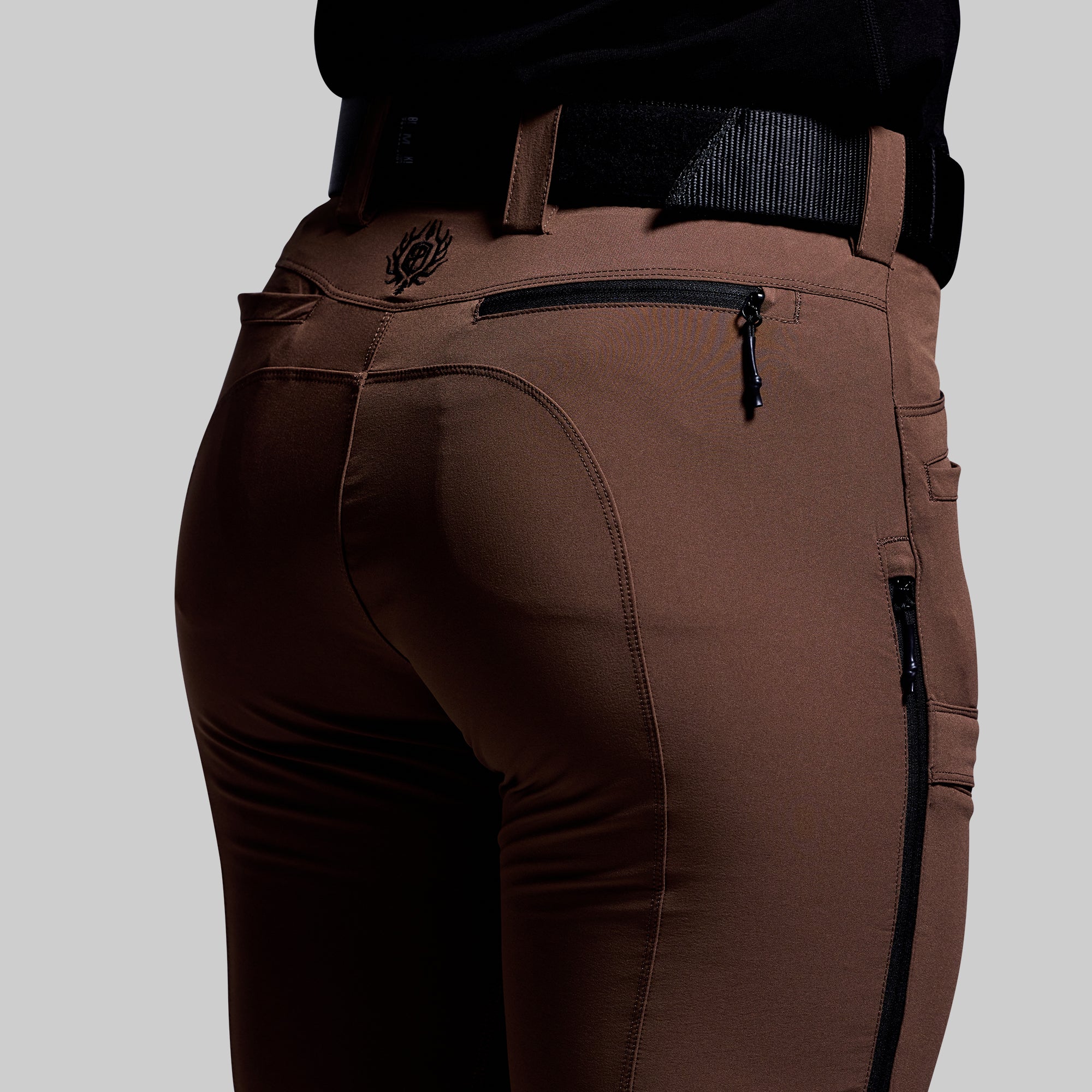 Women's Frontier Pant Light 2.0 - Coyote Brown Hiking Pants for Outdoor Adventures, Travel & Casual Wear