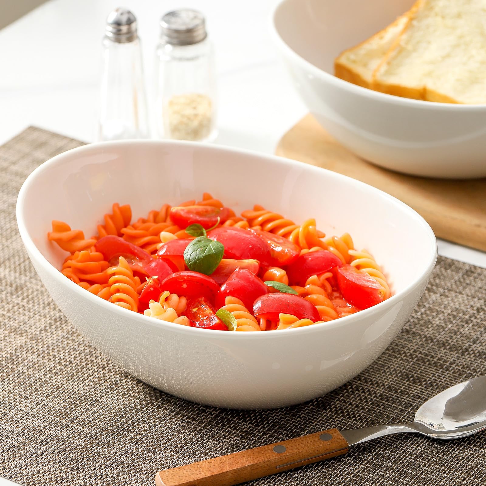 Hasense 42oz Porcelain Salad Bowls Set of 4 - Large White Serving Bowls for Kitchen, Perfect for Salad, Soup, Pasta, Popcorn & Fruits - Microwave & Dishwasher Safe Oval Mixing Bowls - Ideal for Family Dinners, Entertaining & Meal Prep