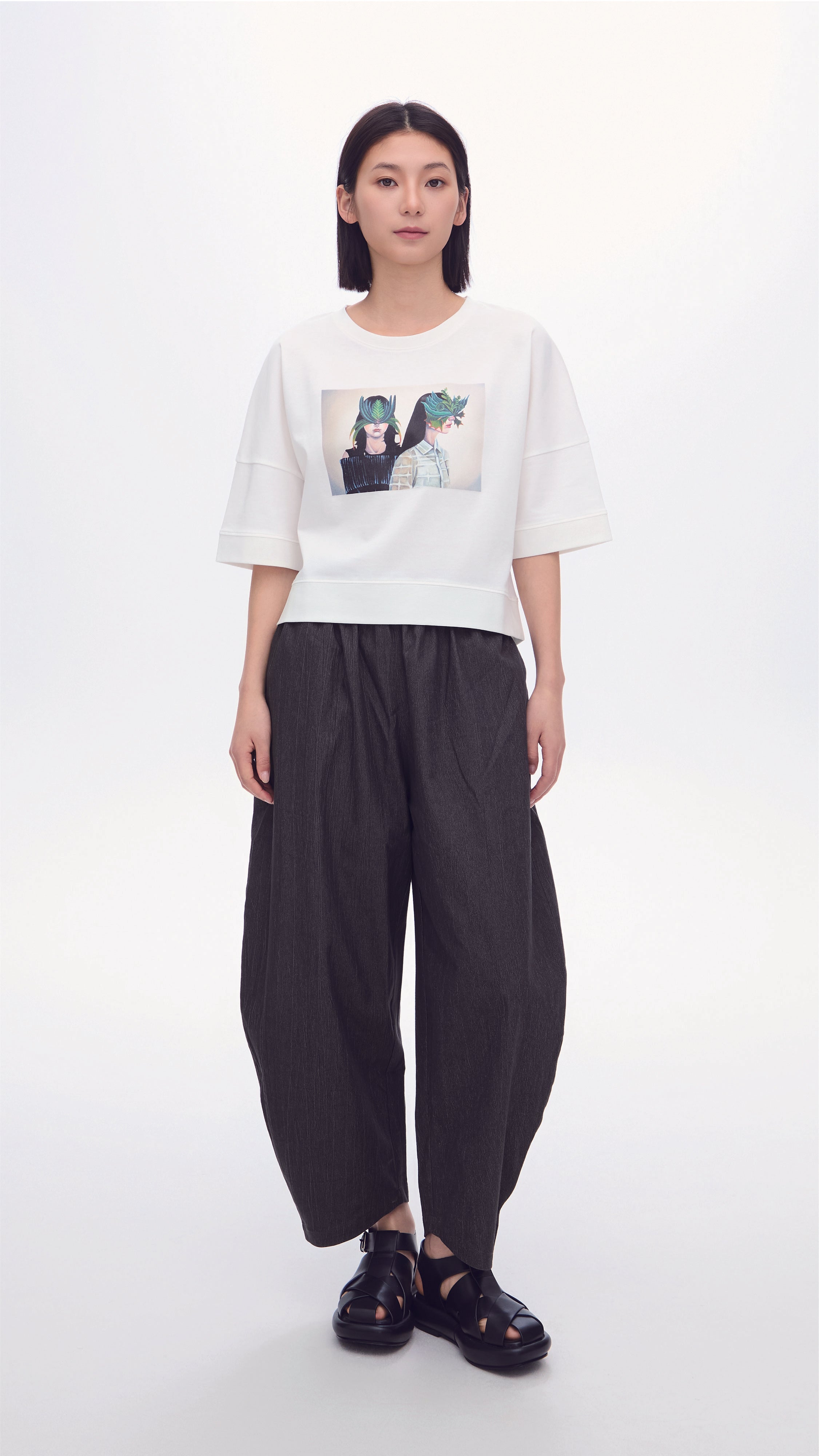 Mariko Enomoto Printed Puff Sleeve Tee - Women's Fashion Blouse for Casual Wear, Date Night & Office Outfits