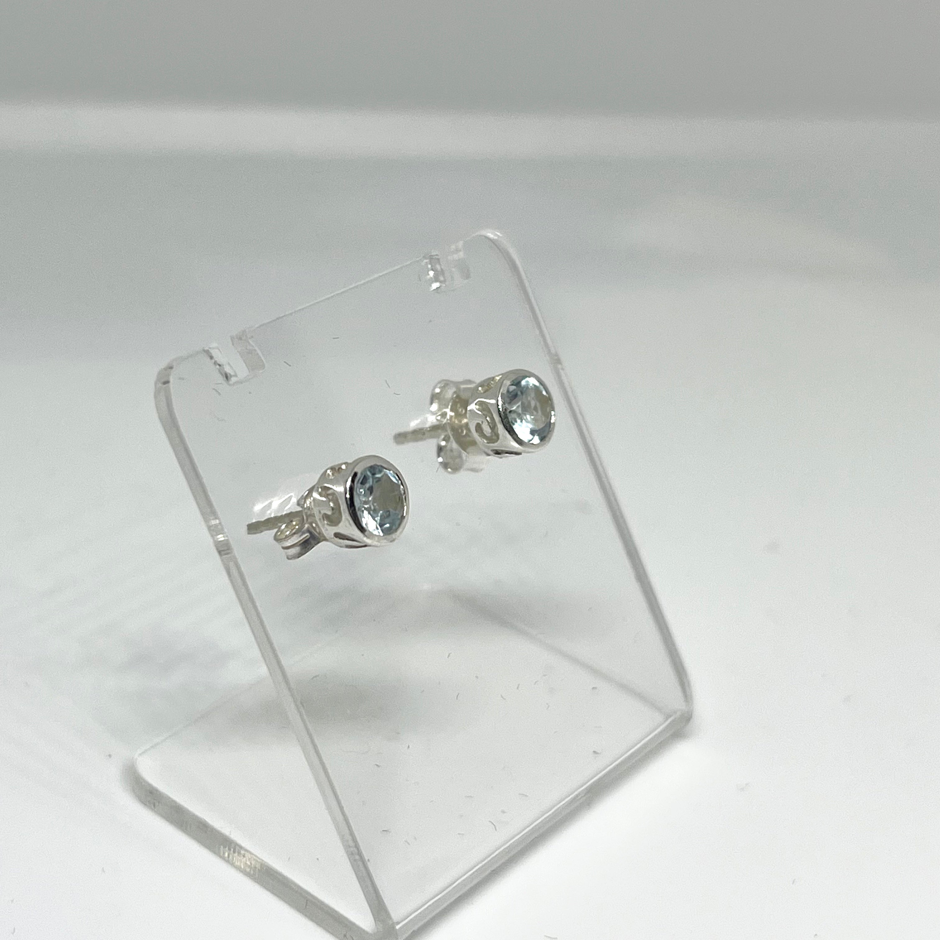 5mm Round Faceted Gemstone Stud Earrings with Decorative Bezel Setting - PSE002 | Elegant Jewelry for Women, Perfect for Parties, Weddings & Everyday Wear