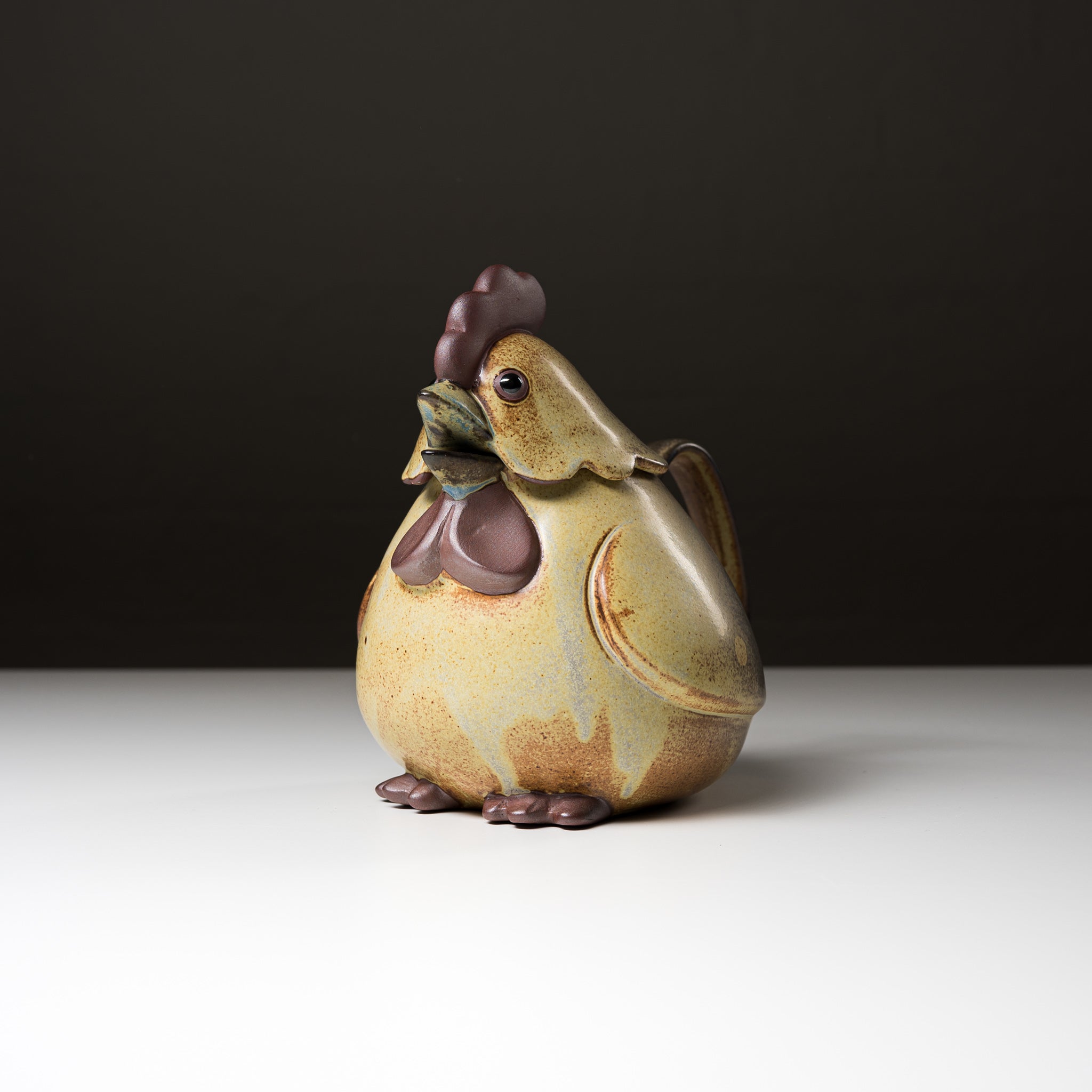 Seto Ware KASHIWA Japanese Animal Teapot - Rooster Design, Ceramic Tea Pot with Strainer, Traditional Japanese Tea Ceremony Gift for Tea Lovers (Perfect for Home Decor, Afternoon Tea, and Special Occasions)