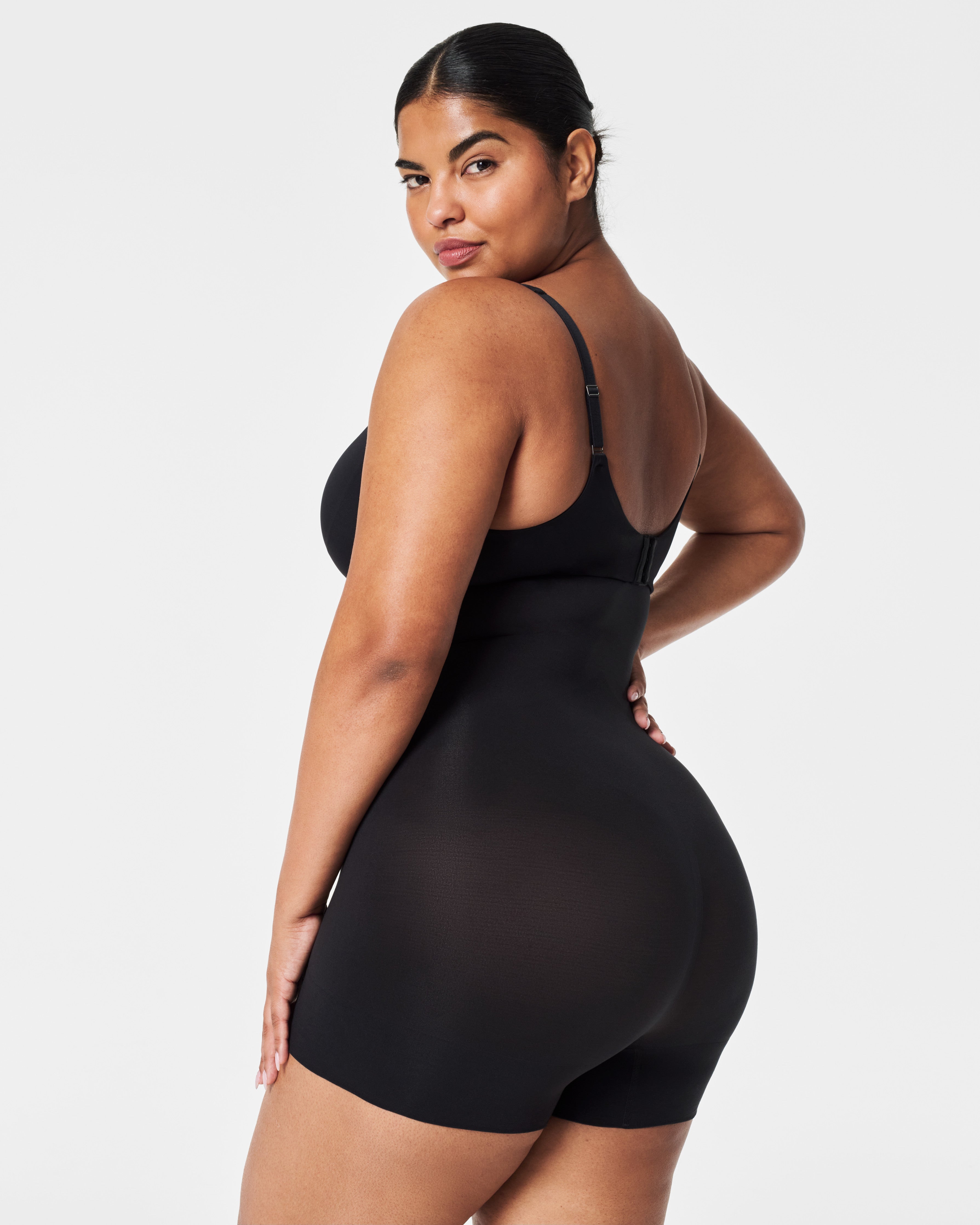 SPANX Sculpt™ Seamless High Waist Shapewear Shorts for Women - Tummy Control & Body Shaping - Perfect for Workout, Dress Wear & Everyday Comfort
