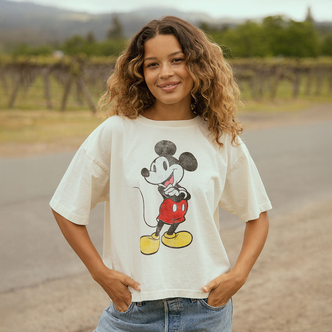 Disney Mickey Mouse Oversized T-Shirt for Men & Women - Soft Cotton, Comfortable Fit - Casual Wear, Lounge, Gifts for Disney Fans