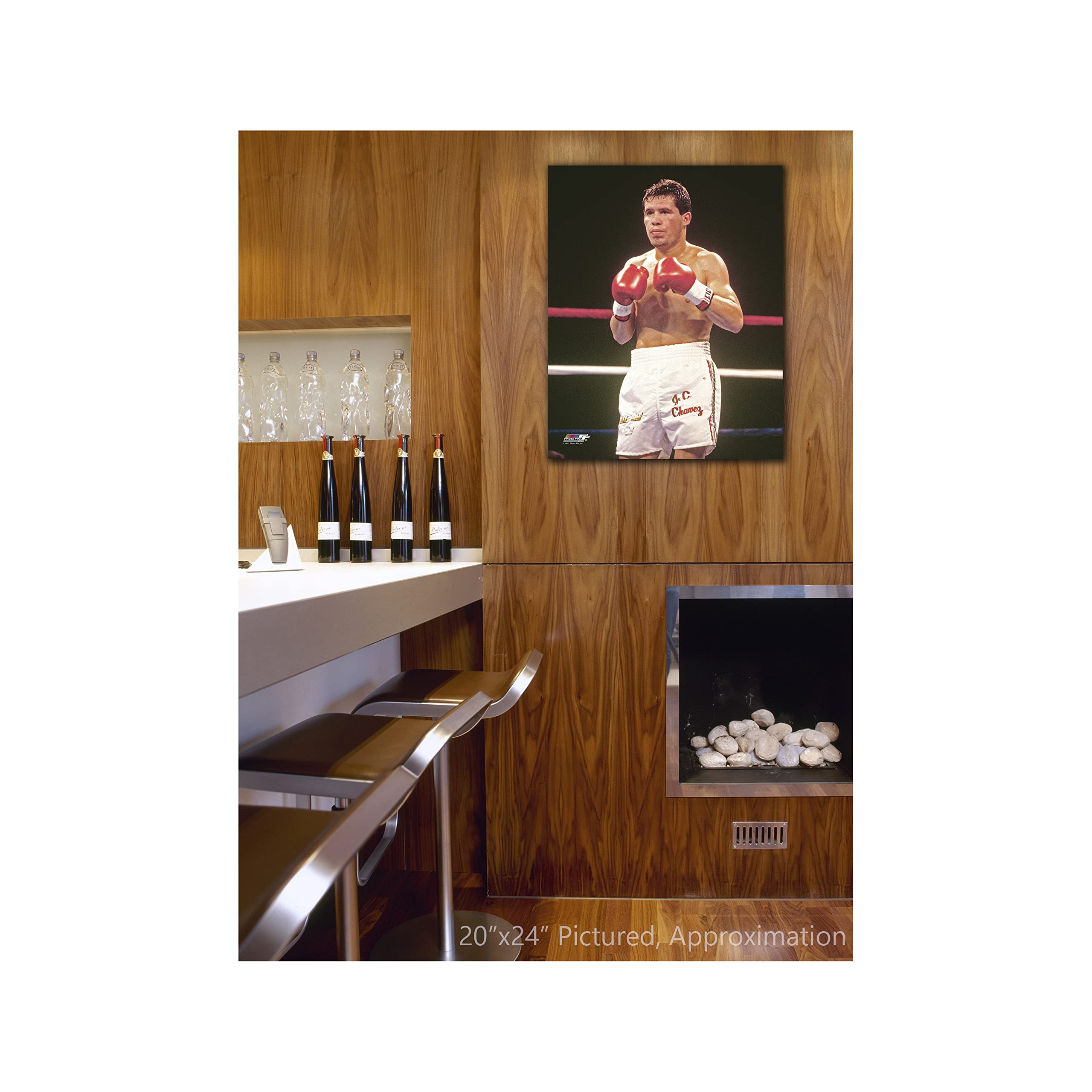Julio Cesar Chavez Boxing Action Photo - 20x24 Inch Stretched Canvas Wall Art - Perfect for Sports Bars, Man Caves & Boxing Fan Home Decor
