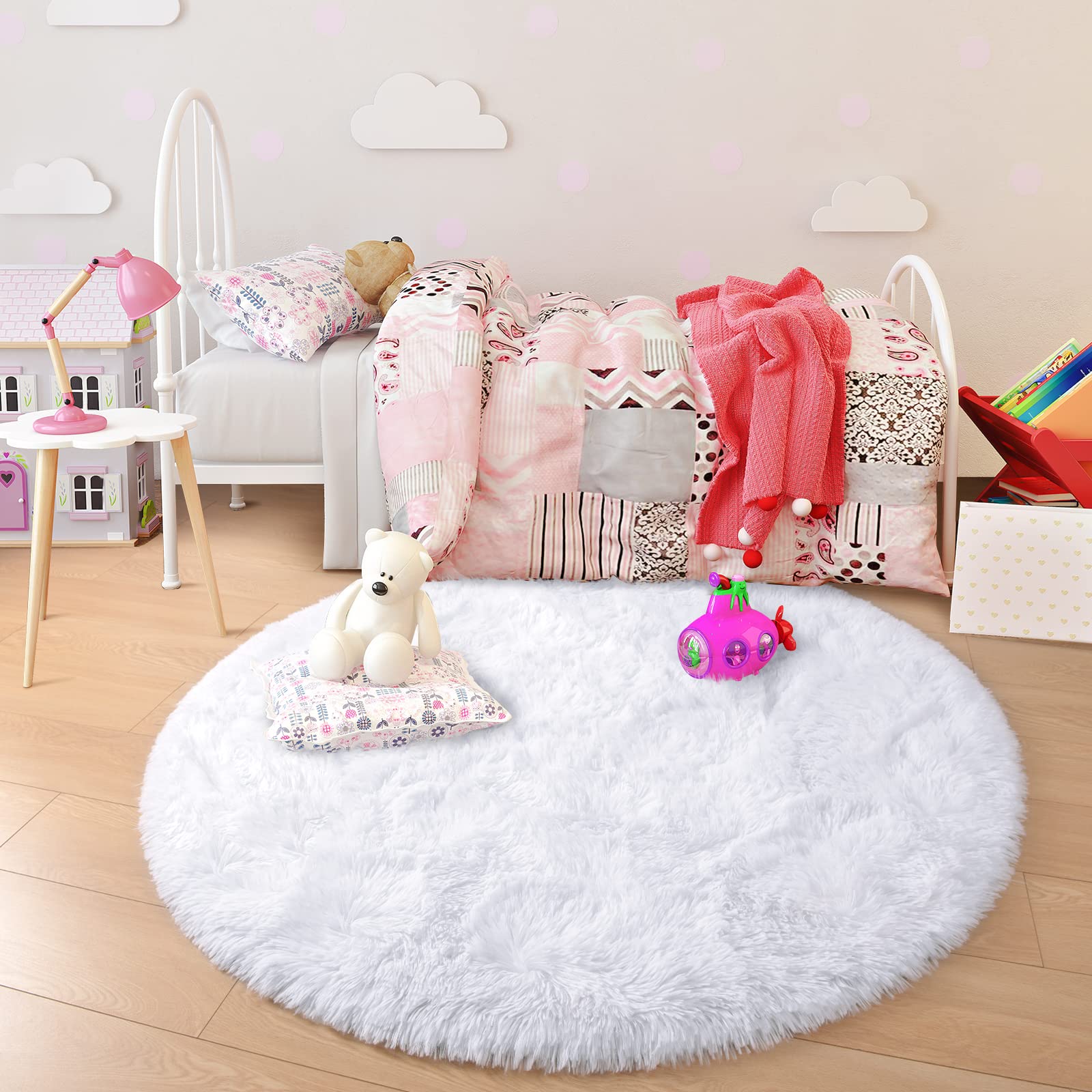 Junovo 6x6 Feet Round Fluffy Soft Area Rug - Plush Shaggy Circle Carpet for Kids Room, Girls Bedroom, Nursery & Teen Decor | Princess Castle Themed Cute White Large Circular Rug - Perfect for Playrooms, Dorm Rooms & Cozy Home Decor