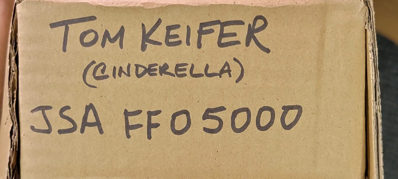 Tom Keifer Autographed Electric Guitar - Hand Signed by Cinderella Lead Singer - JSA Certified FF05000 - Perfect for Rock Memorabilia Collectors & Music Fans