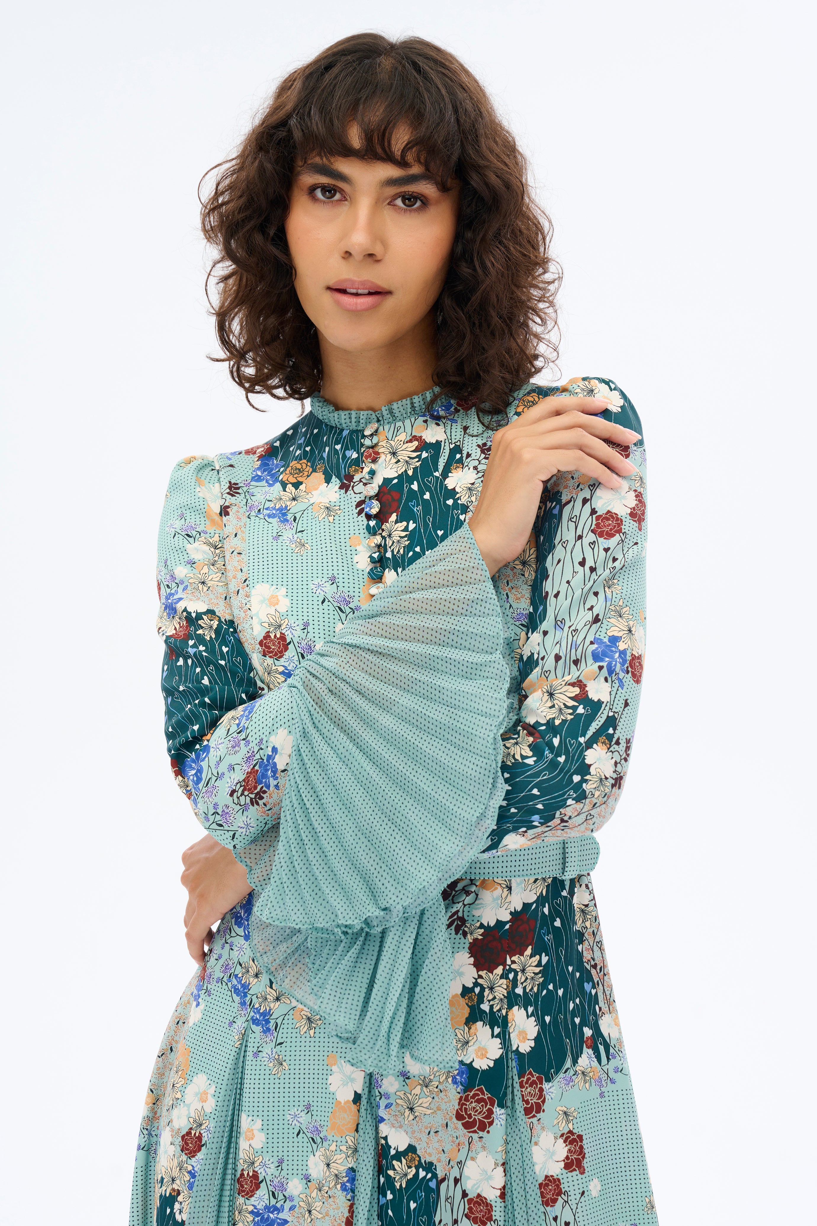 Elegant Pleated Slit Long Maxi Dress for Women - Flowy Formal Gown for Evening Parties, Weddings & Special Occasions
