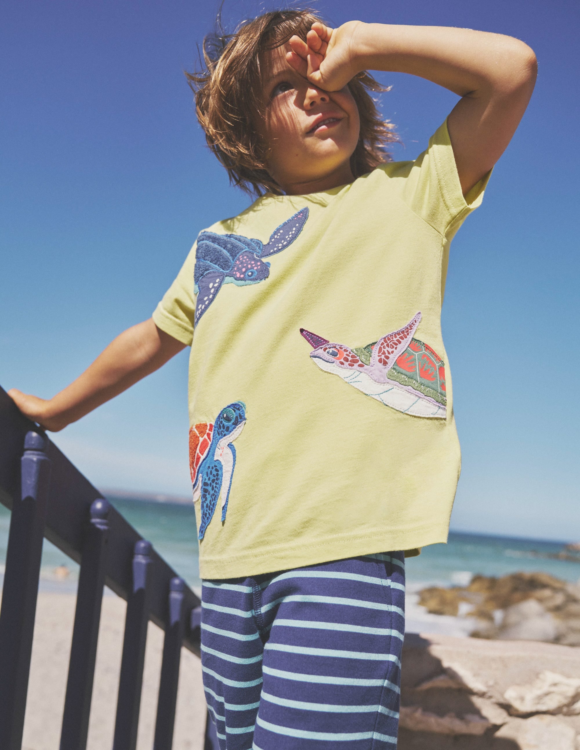 Big Appliqué Animals T-Shirt - Sherbet Yellow Turtles Design | Cute Graphic Tee for Women & Kids | Perfect for Casual Wear, Birthday Gifts & Family Outings