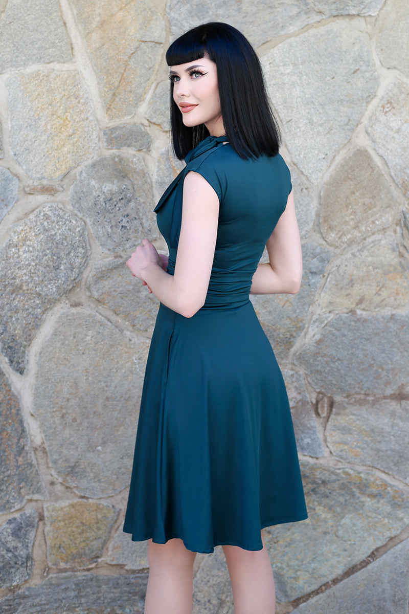 Elegant Bombshell Dress in Spruce Green - Perfect for Cocktail Parties, Date Nights & Special Occasions