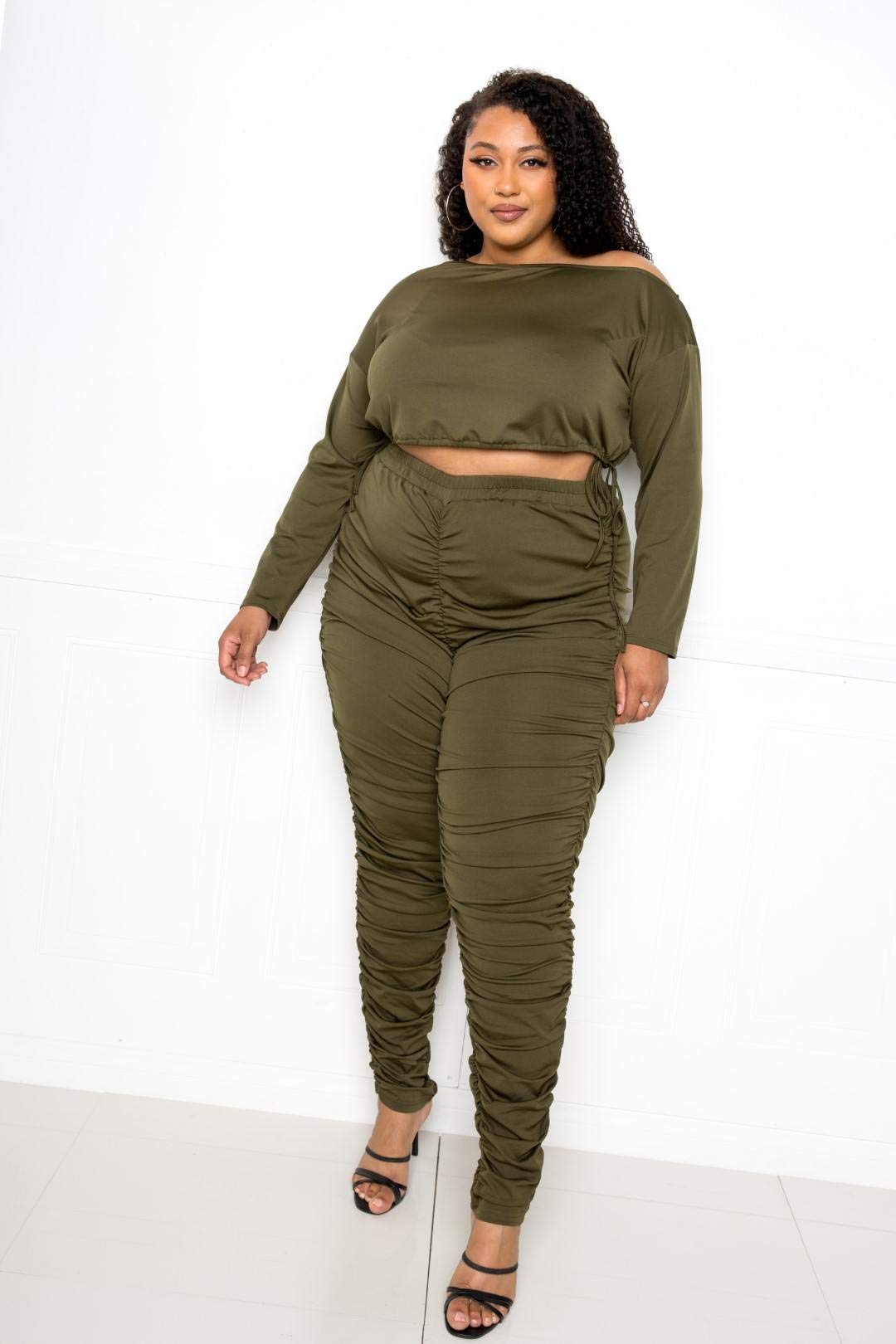 Off Shoulder Cropped Top & Ruched Leggings Set - Olive Green 1XL Women's Workout Outfit for Yoga, Gym & Casual Wear