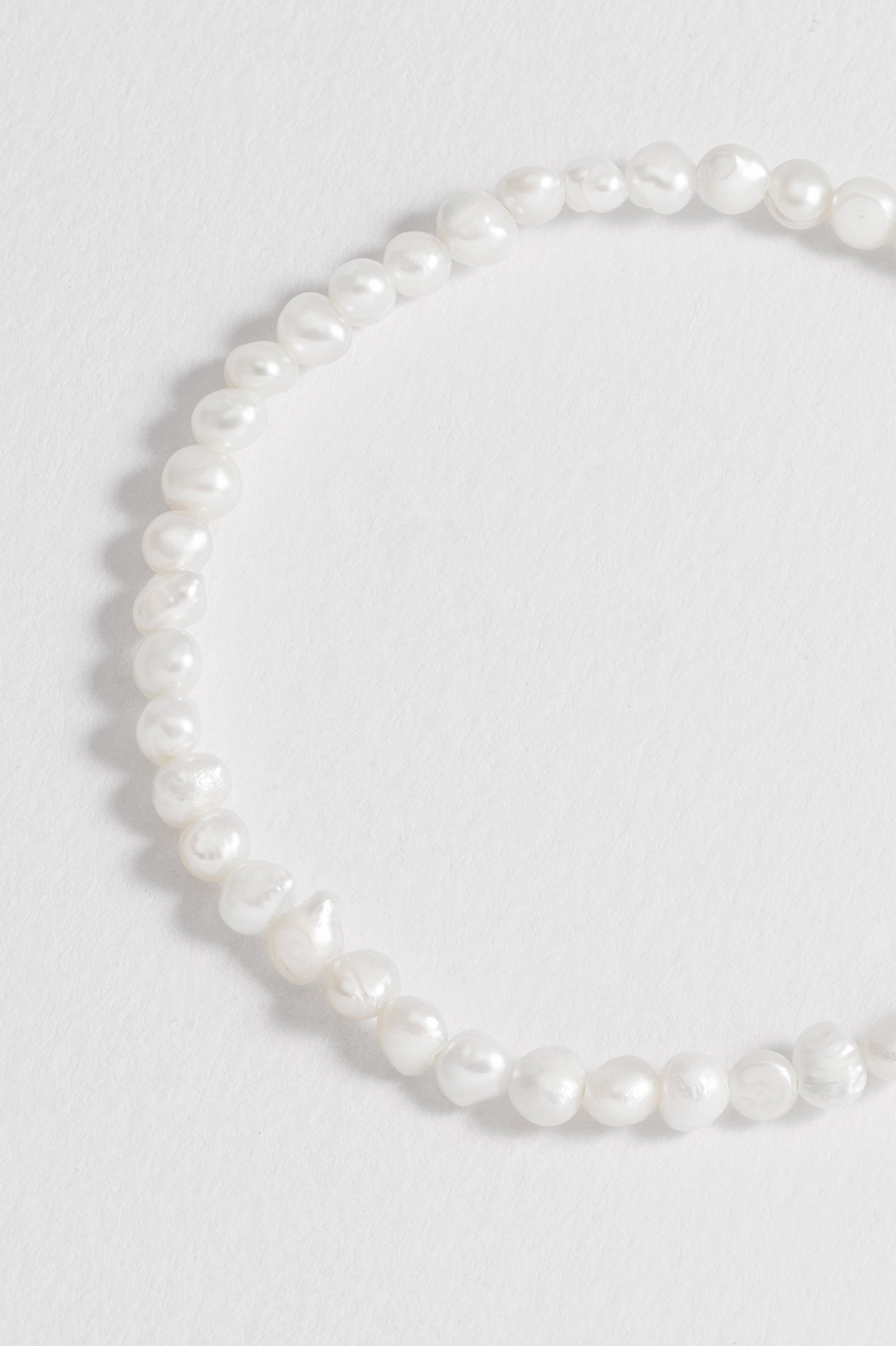 Stylish Men's Pearl Bracelet - Elegant & Durable Beaded Jewelry for Gifts, Parties & Everyday Wear
