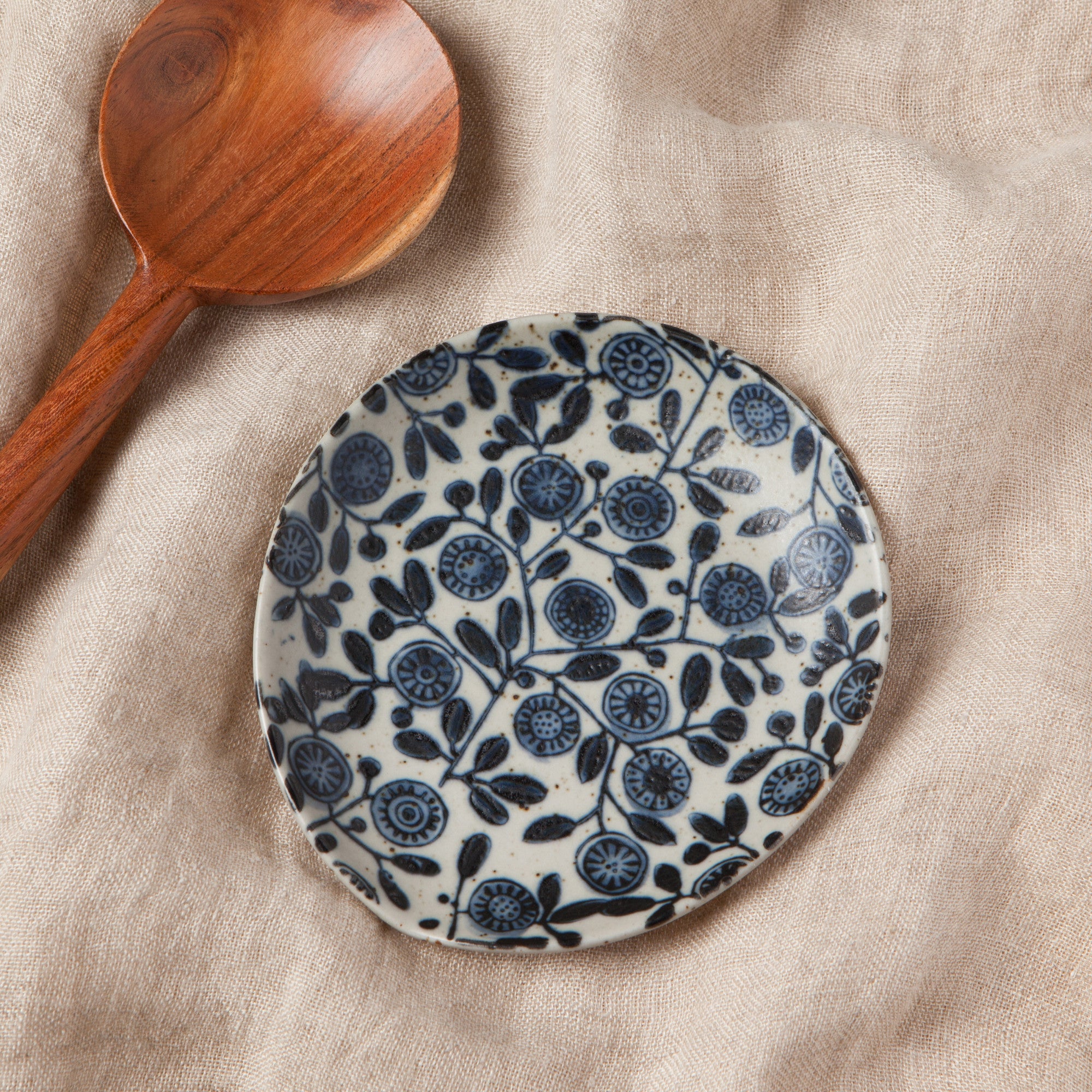 Calendula Element Trinket Dish & Spoon Rest - Elegant Ceramic Jewelry Tray and Kitchen Utensil Holder for Home Decor and Gift Giving