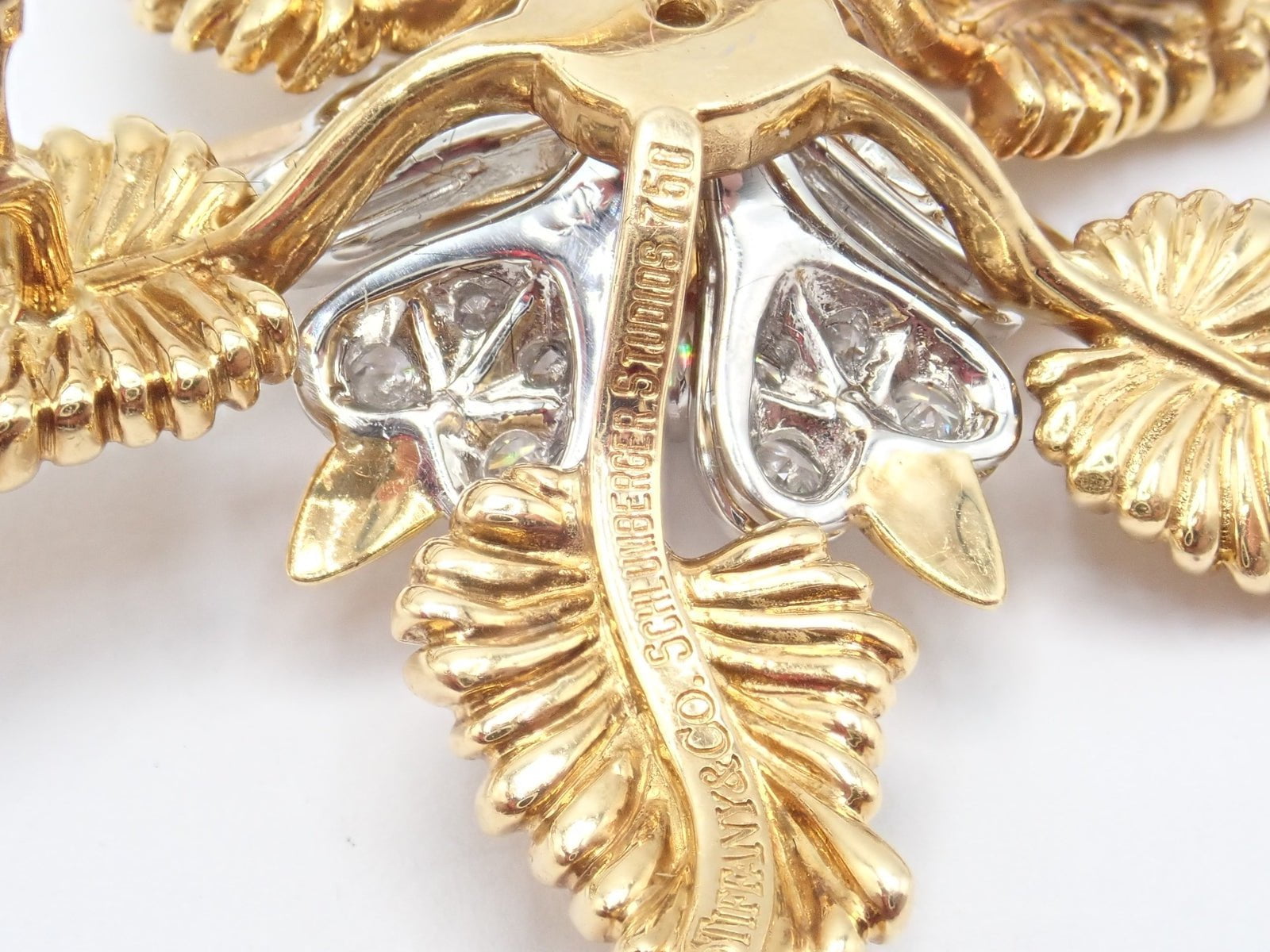 Tiffany & Co Schlumberger 18k Yellow Gold Platinum Diamond 5 Leaf Pin Brooch - Elegant Jewelry for Women, Luxury Gift for Anniversary & Special Occasions