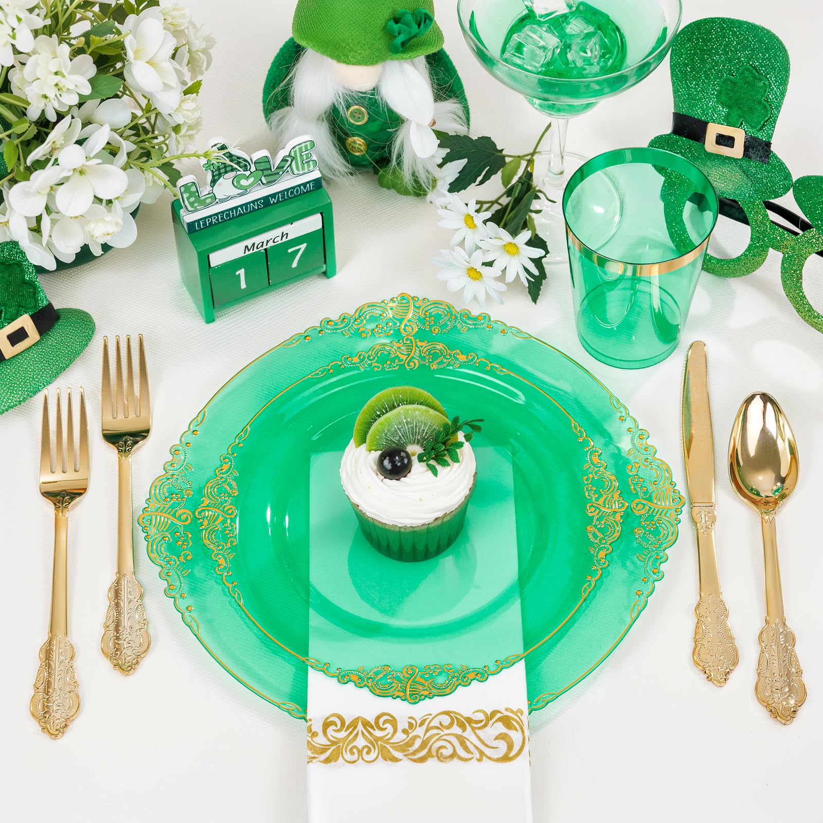 Hioasis 175-Piece Clear Green Plastic Dinnerware Set - Disposable Plates, Cutlery, Cups & Napkins for St. Patrick's Day, Weddings & Parties | Includes 25 Dinner Plates, 25 Dessert Plates, 25 Knives, 25 Forks, 25 Spoons, 25 Cups & 25 Napkins | Perfect for Green Themed Events, Birthday Celebrations & Outdoor Gatherings