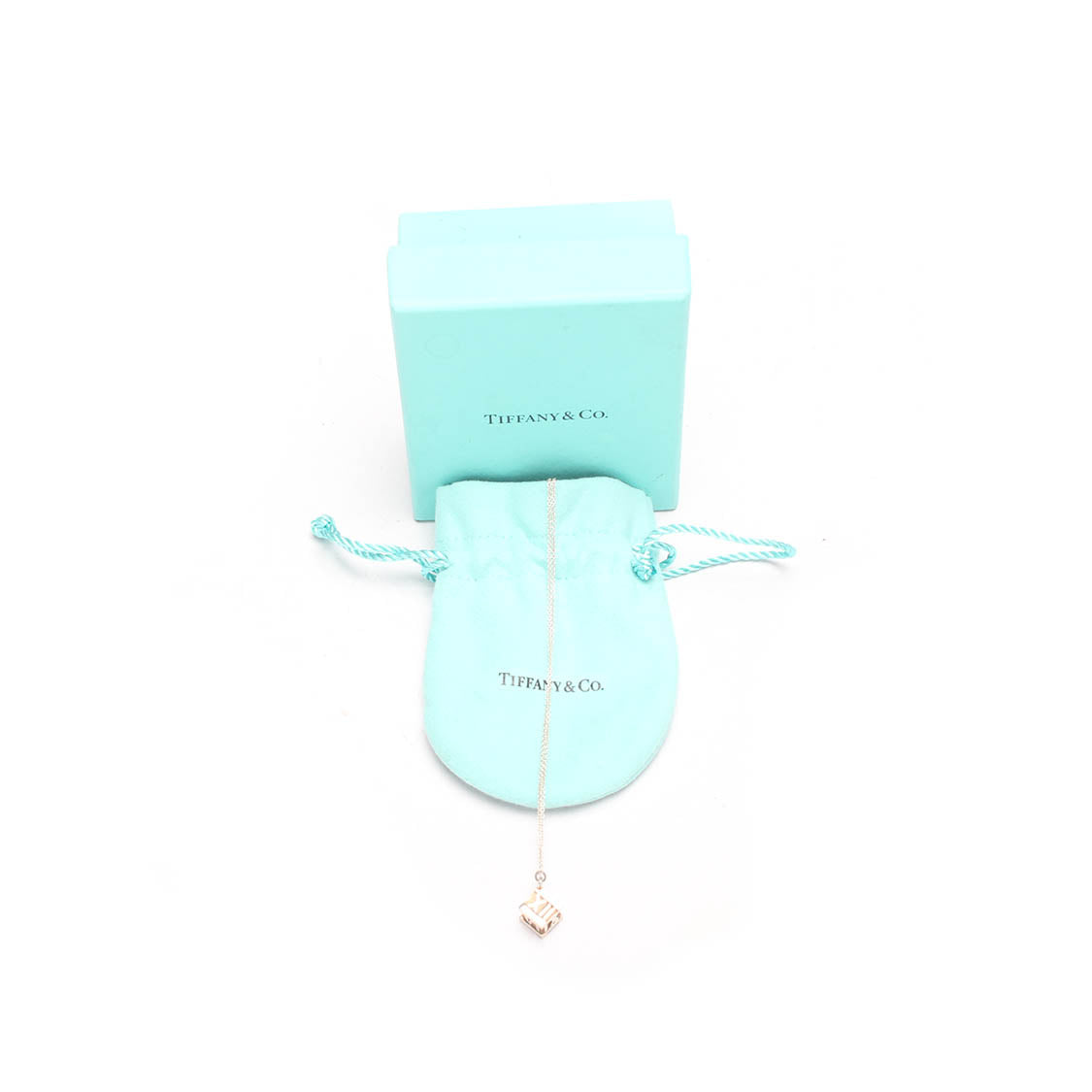 18K Gold Atlas Cube Pendant Necklace for Women - Elegant Geometric Jewelry Gift for Birthday, Anniversary & Special Occasions | Perfect for Layering, Everyday Wear & Statement Looks