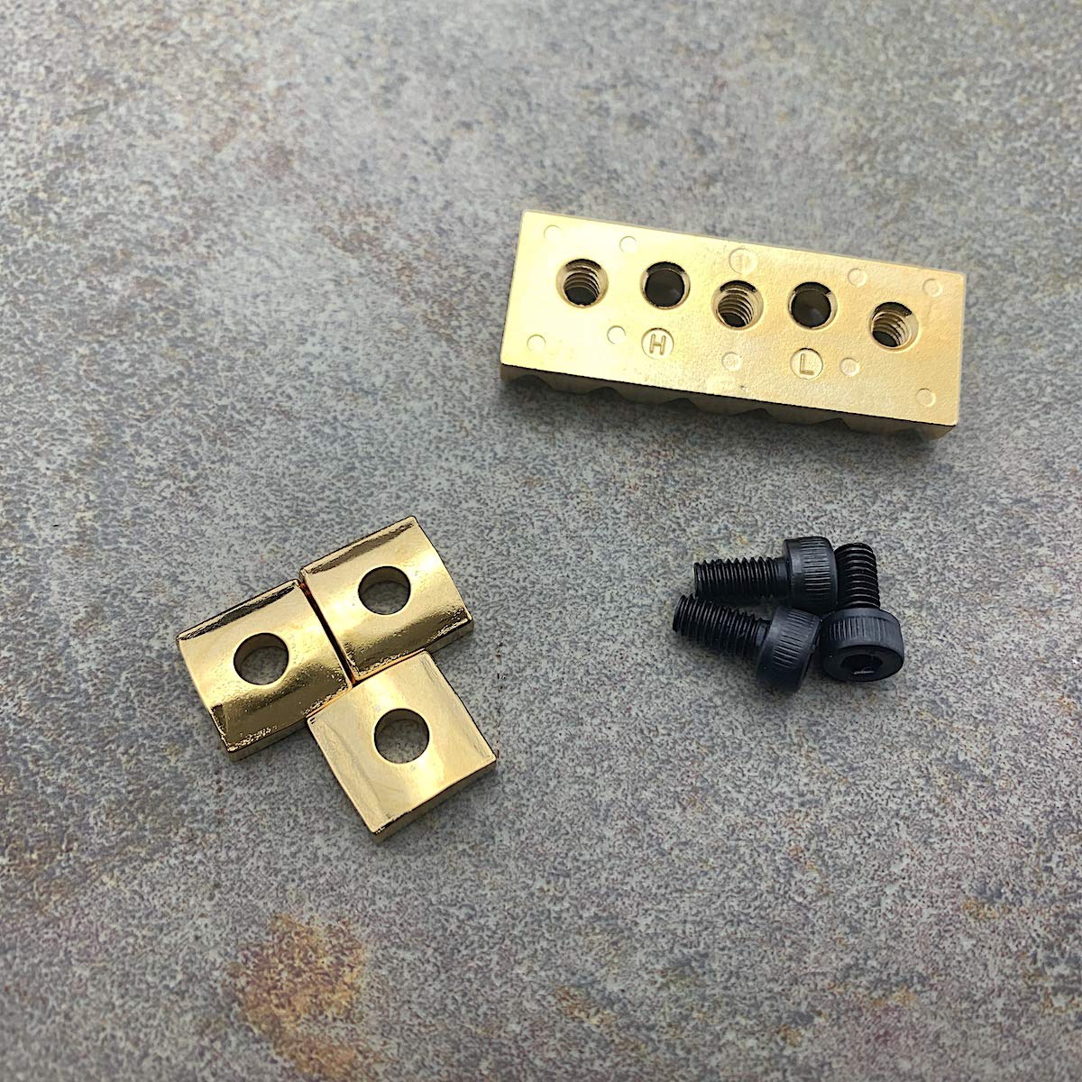 Gotoh Floyd Rose Locking Nut Gold - Top Mount Guitar Bridge Replacement Part for Electric Guitar - Perfect for Metal, Rock & Shredding Performances