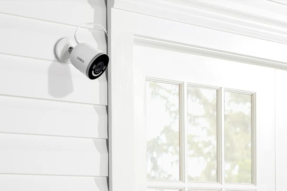 Lorex 4K Ultra HD Spotlight Indoor/Outdoor WiFi 6 Security Camera with Smart Motion-Activated Lighting - 2 Pack (Cloud Storage, Night Vision, Weatherproof) - Ideal for Home Security, Business Surveillance & Property Monitoring