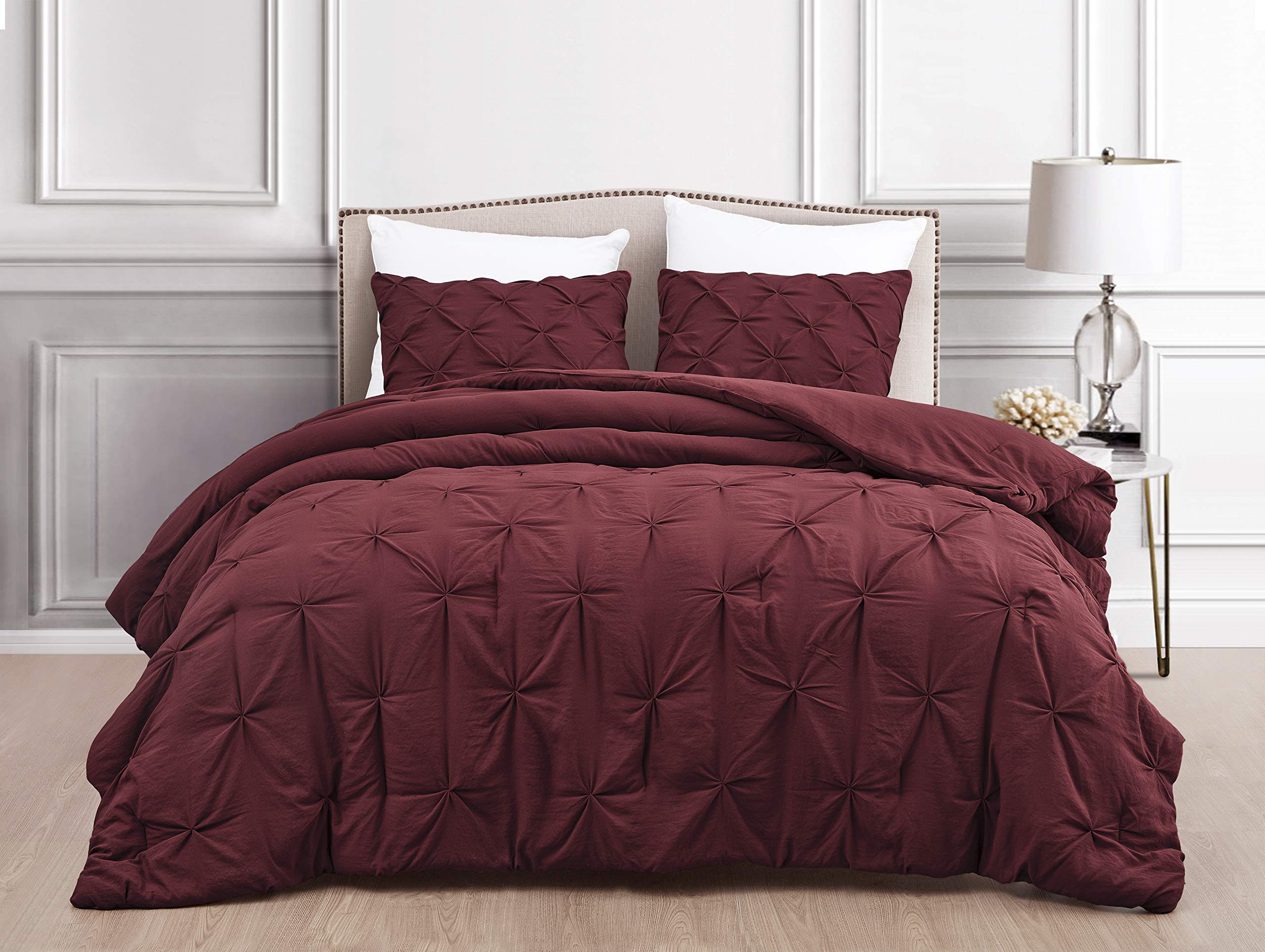 Premium Soft Cotton Comforter Set - All Season Goose Down Alternative Pinch Pleat Duvet Insert | 500 GSM Fill Power | Ultra Soft Oversized Queen (Burgundy) | Perfect for Bedroom Decor, Guest Rooms & Cozy Nights