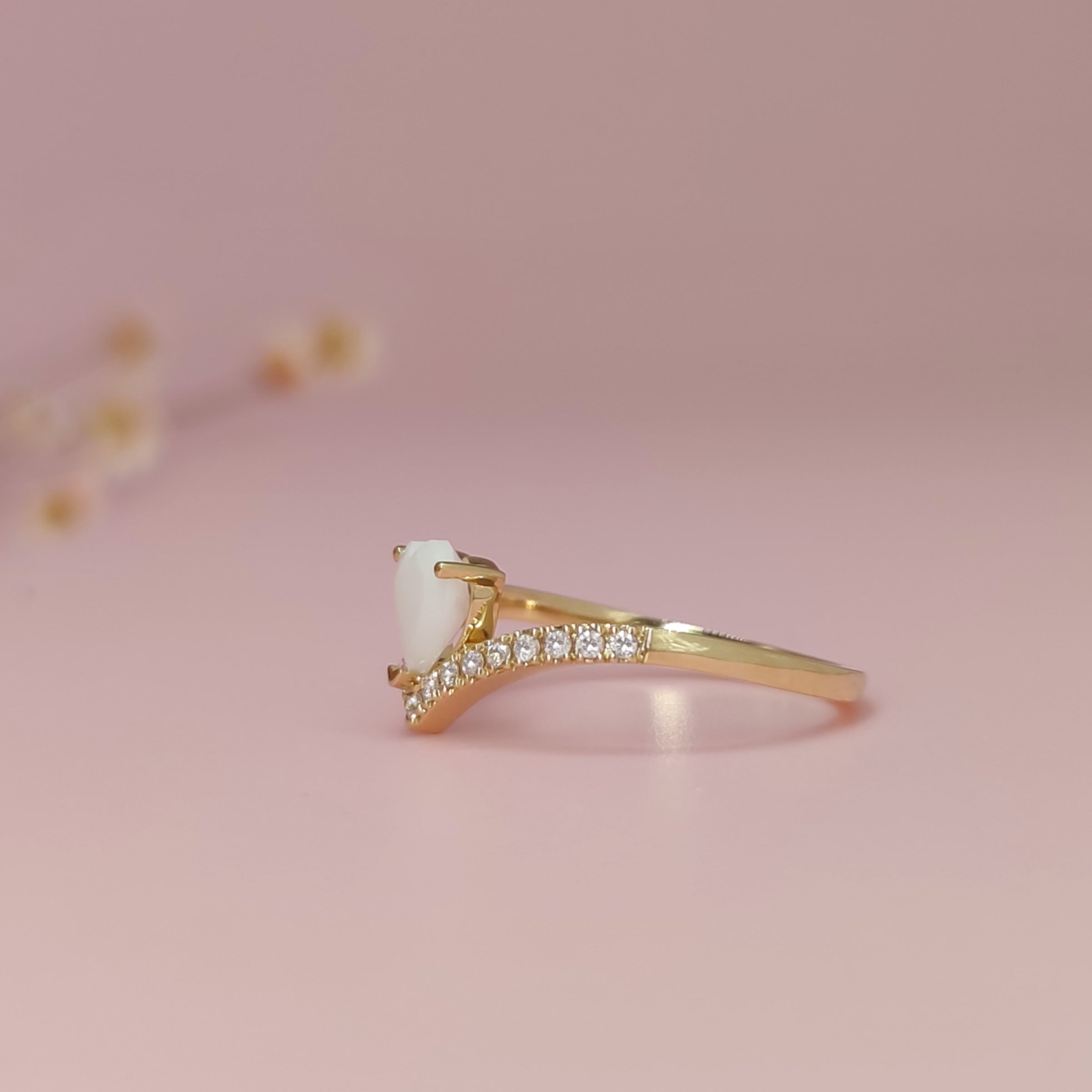 Nurturing Heartbeat Breastmilk Ring - Memorial Jewelry for Breastfeeding Moms - Perfect for Mother's Day, Baby Shower & Keepsake Gifts