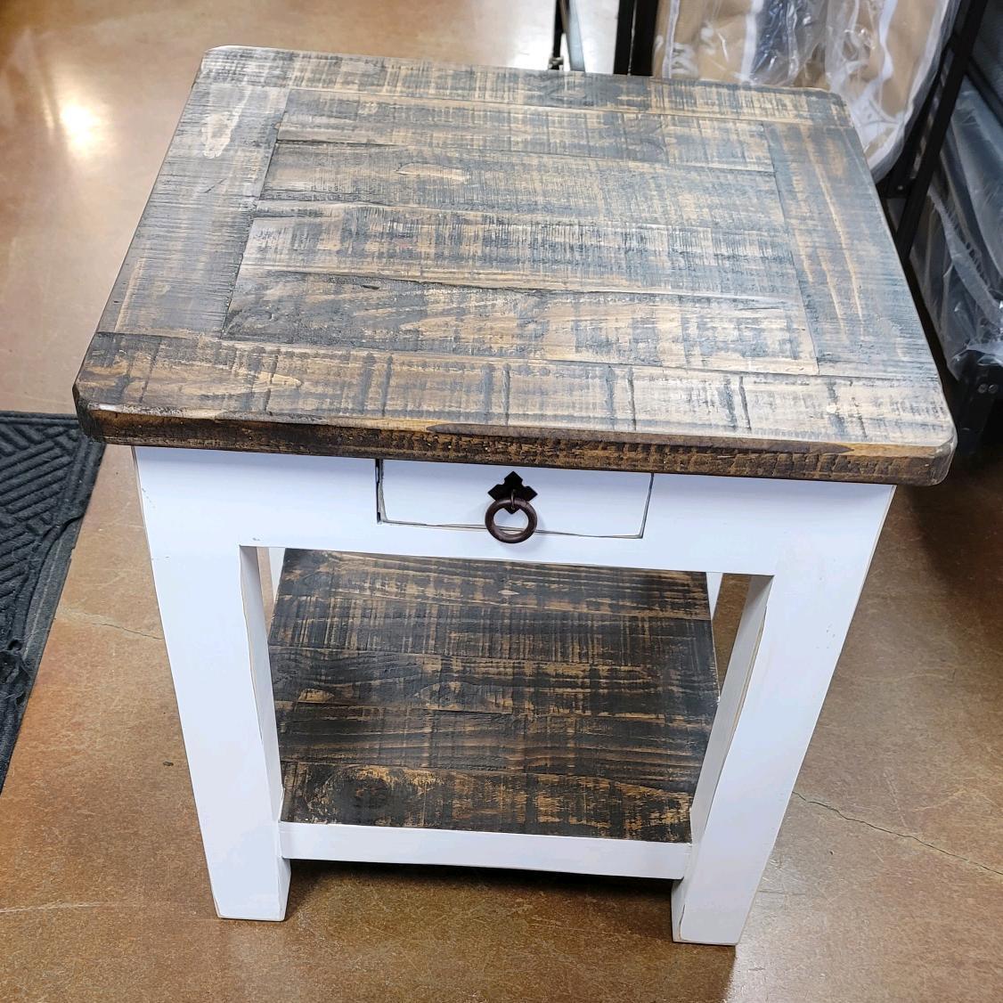 Modern LAT01WD RRR End Table - Stylish Nightstand for Bedroom, Living Room & Office - Perfect for Holding Lamps, Books & Decor