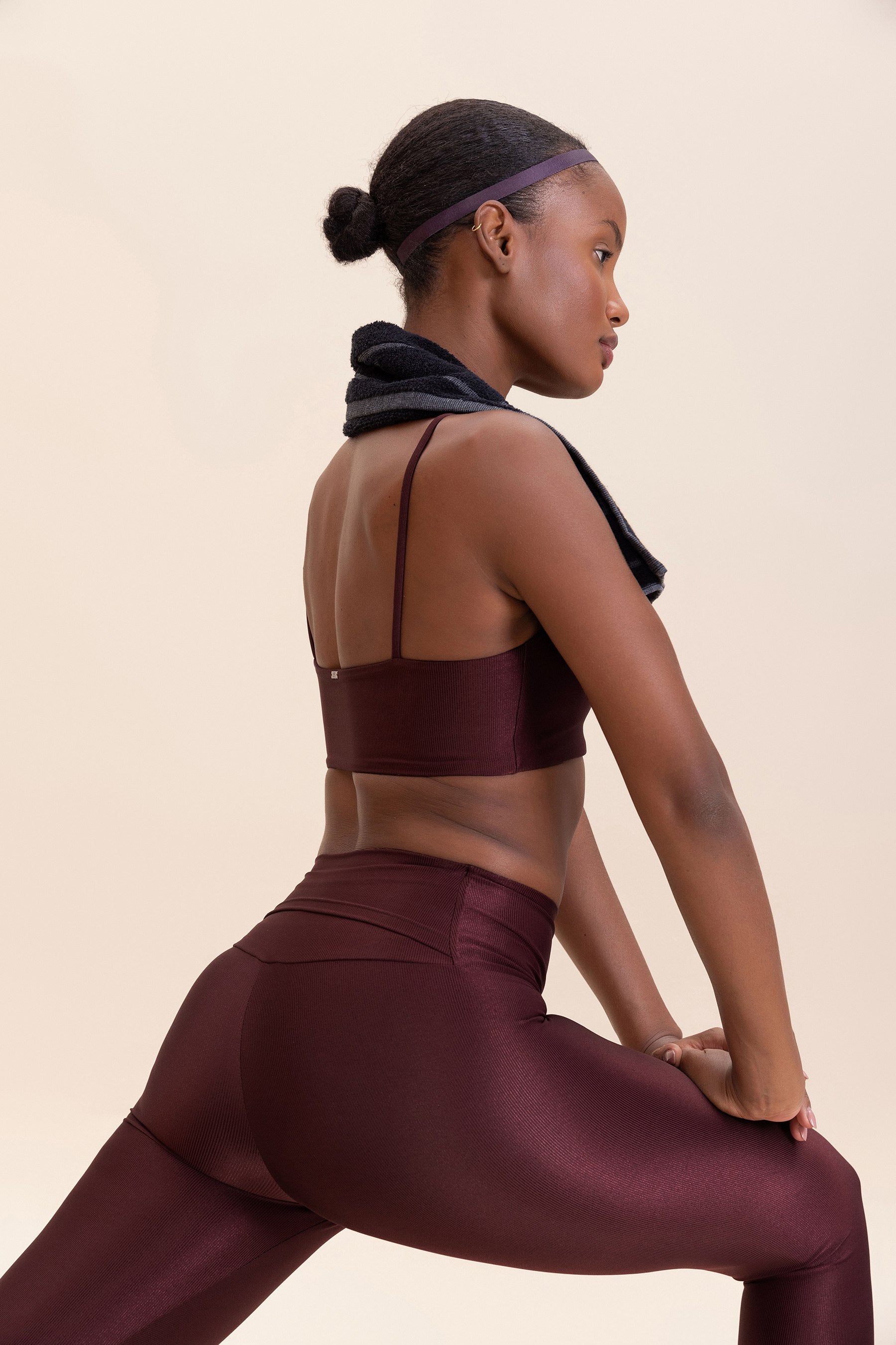 Allure® Adaptiv Curve Sports Bra - High Support Workout Bra for Women, Seamless Comfort & Breathable Fabric - Perfect for Running, Yoga & Gym